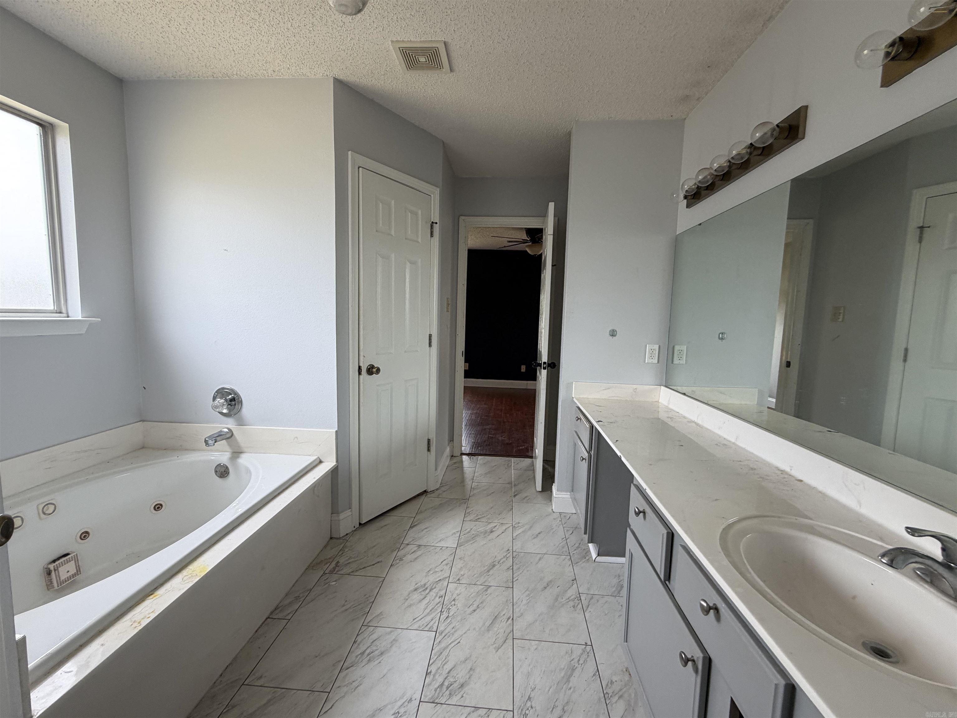 24 Meadow Ridge Loop Property Photo 16
