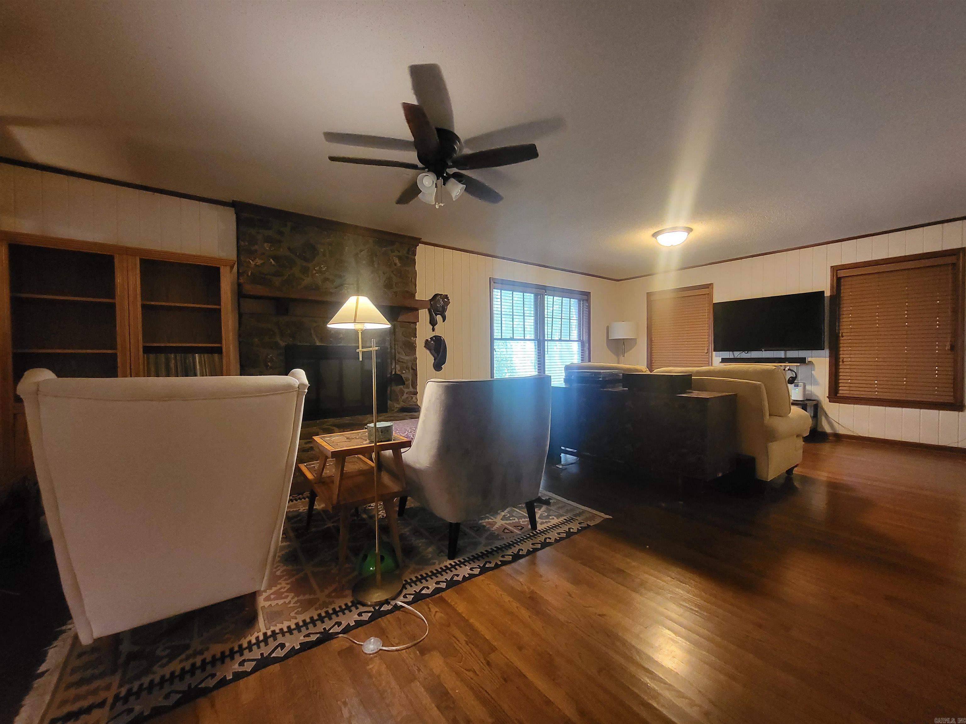 9616 Alexander Road Property Photo 16