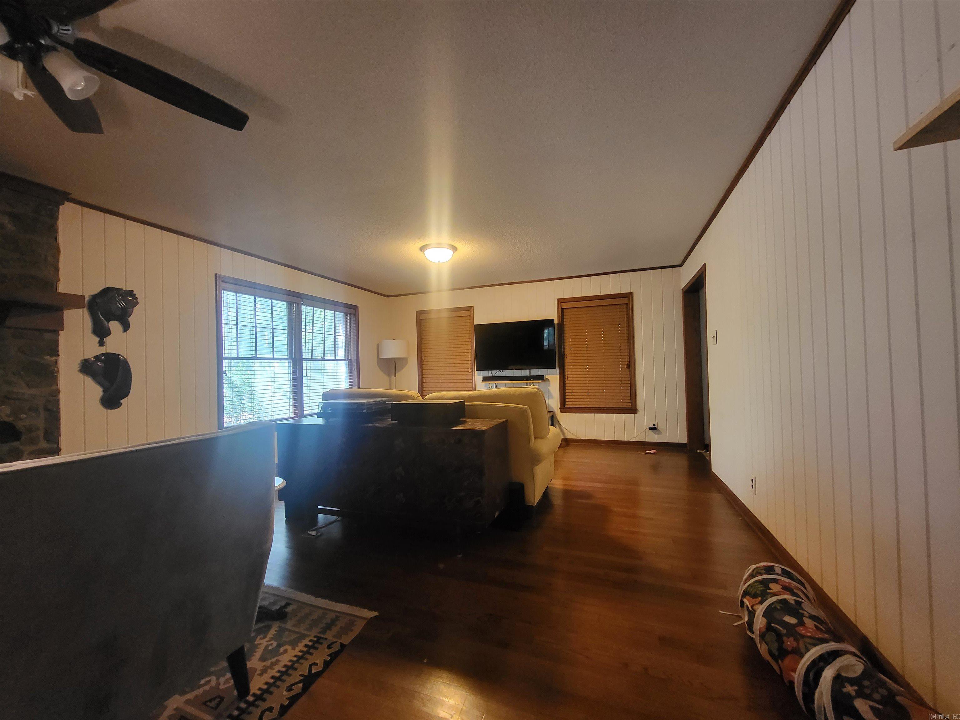 9616 Alexander Road Property Photo 18