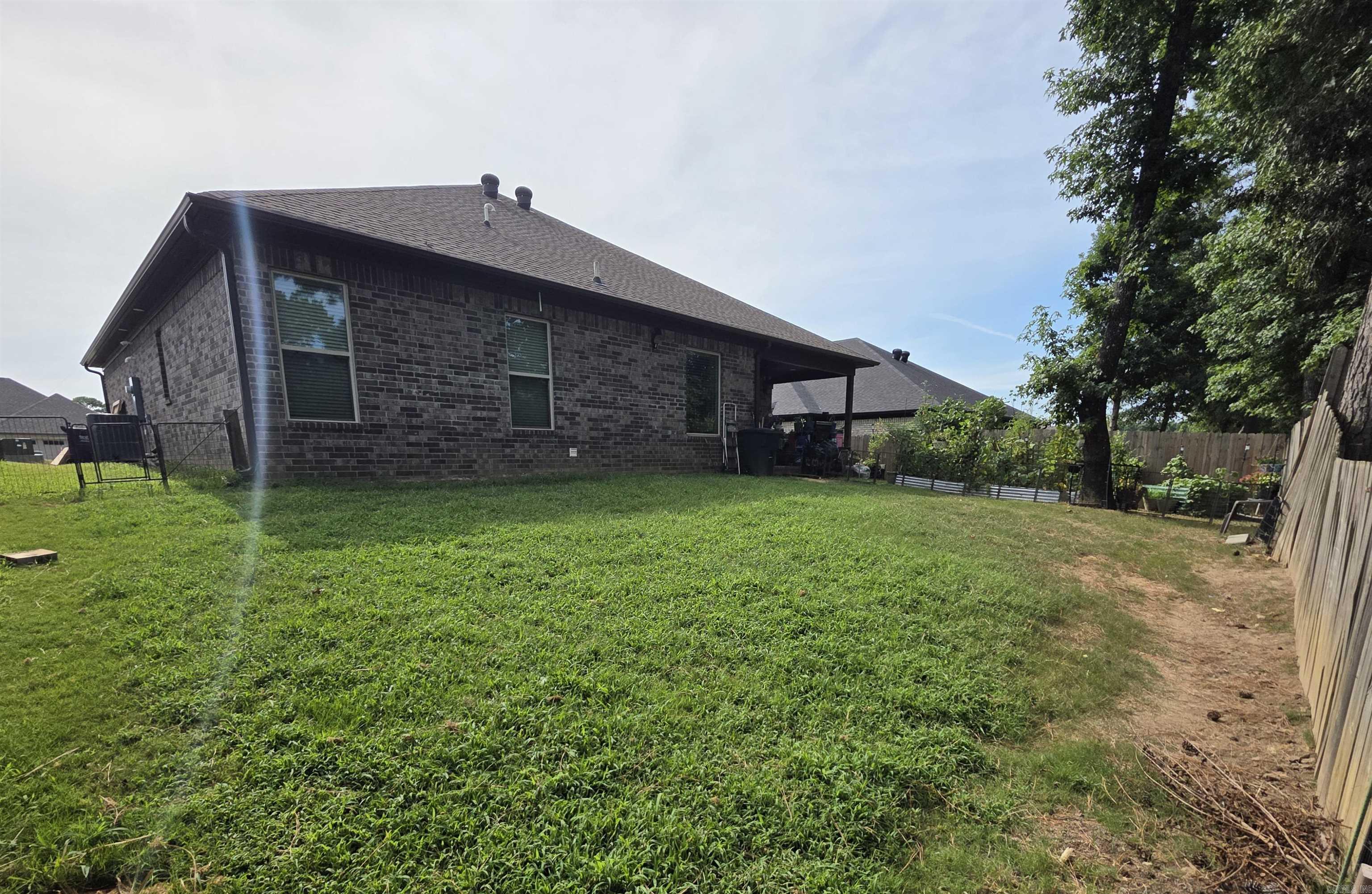 2809 Whisker Way Property Photo 40