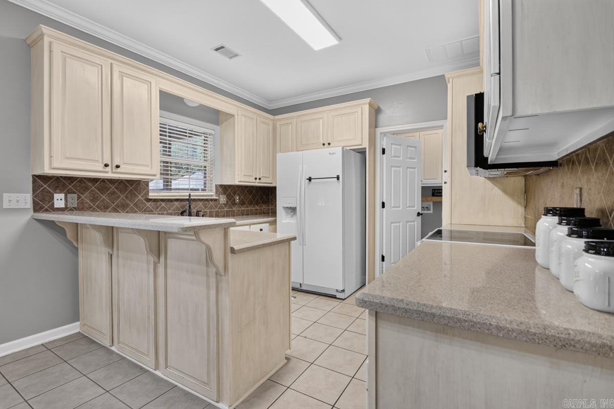 2305 Byron Drive Property Photo 12