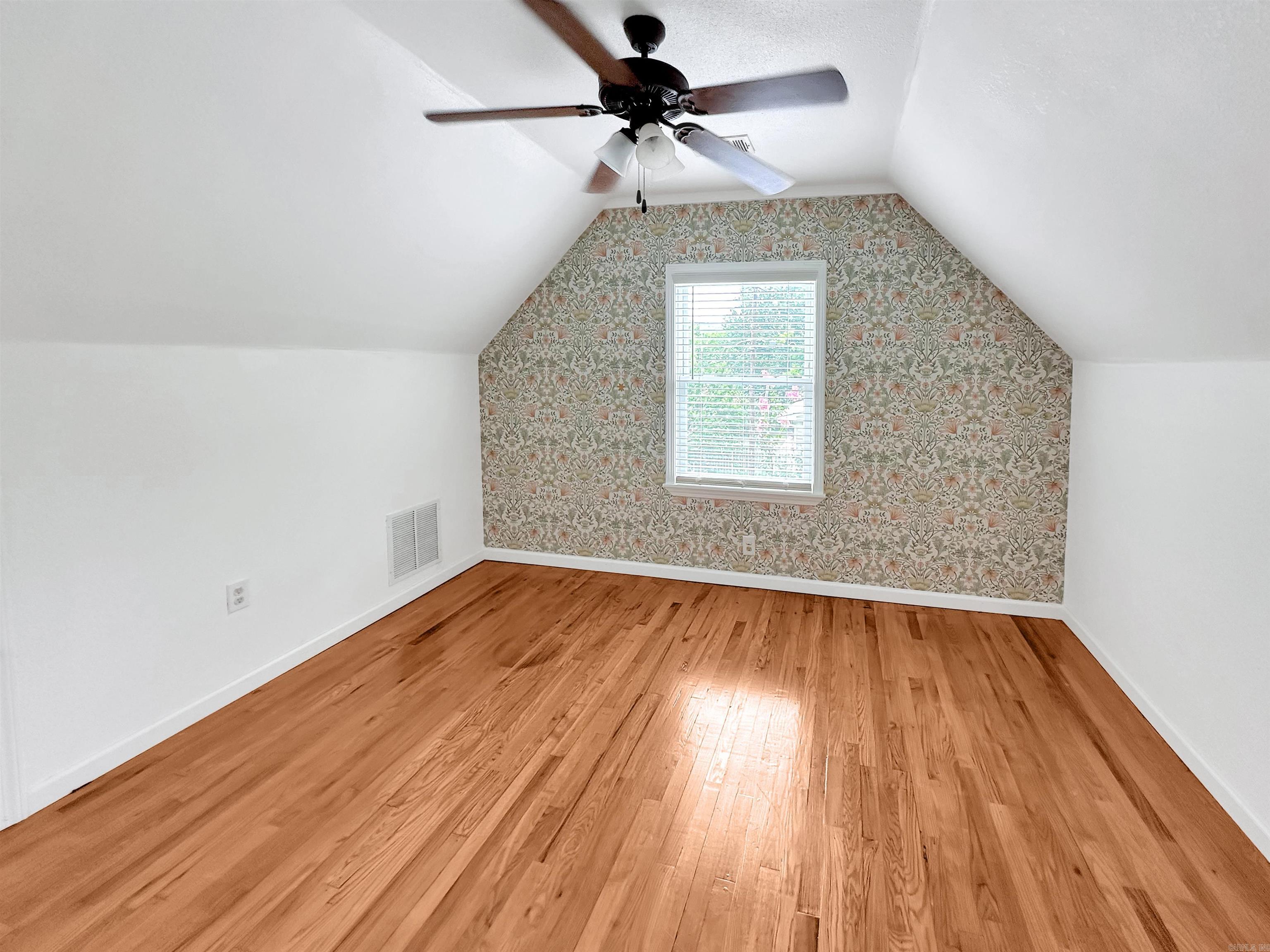 100 Forest Park Pl Property Photo 22