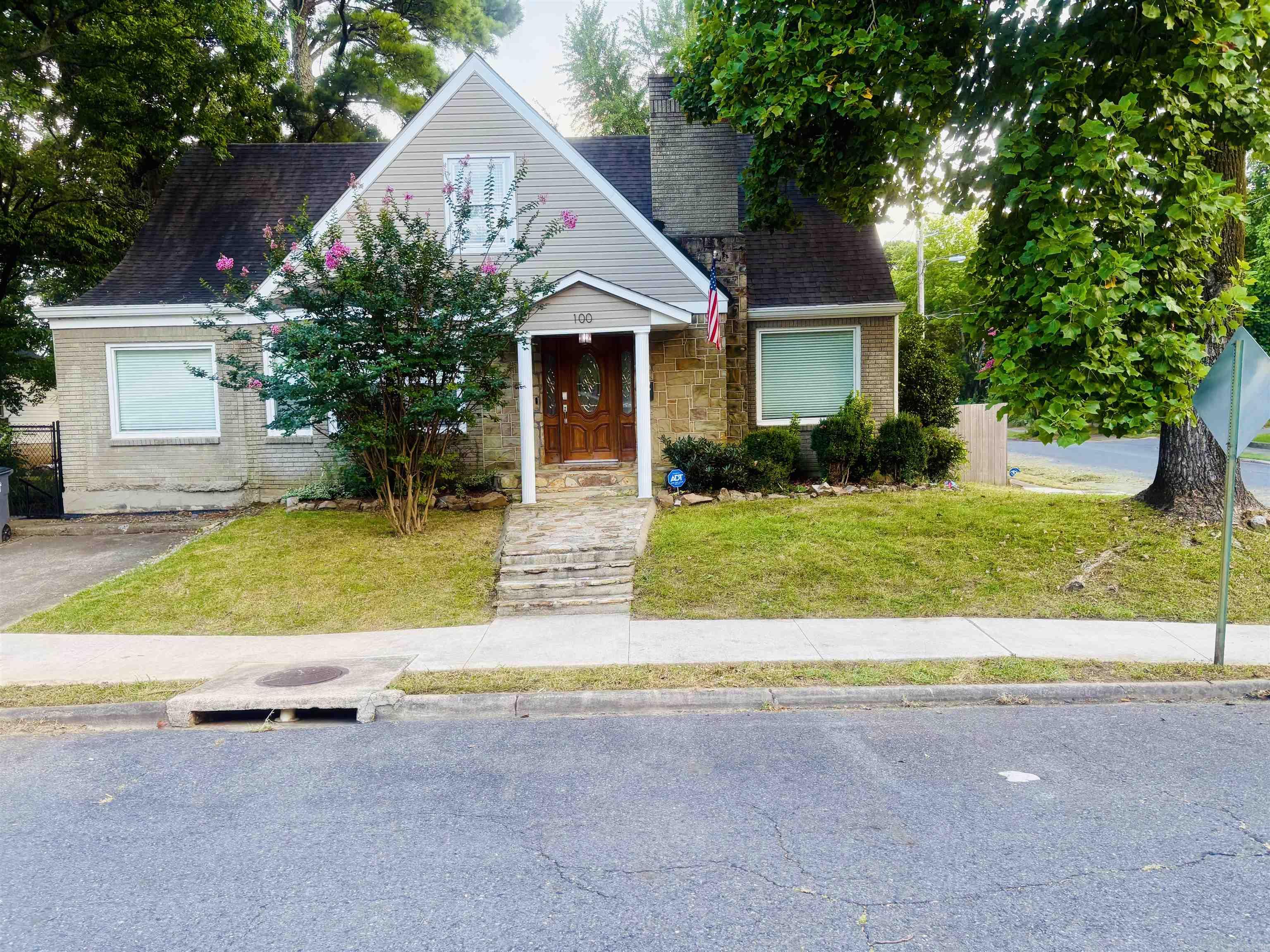 100 Forest Park Pl Property Photo 27
