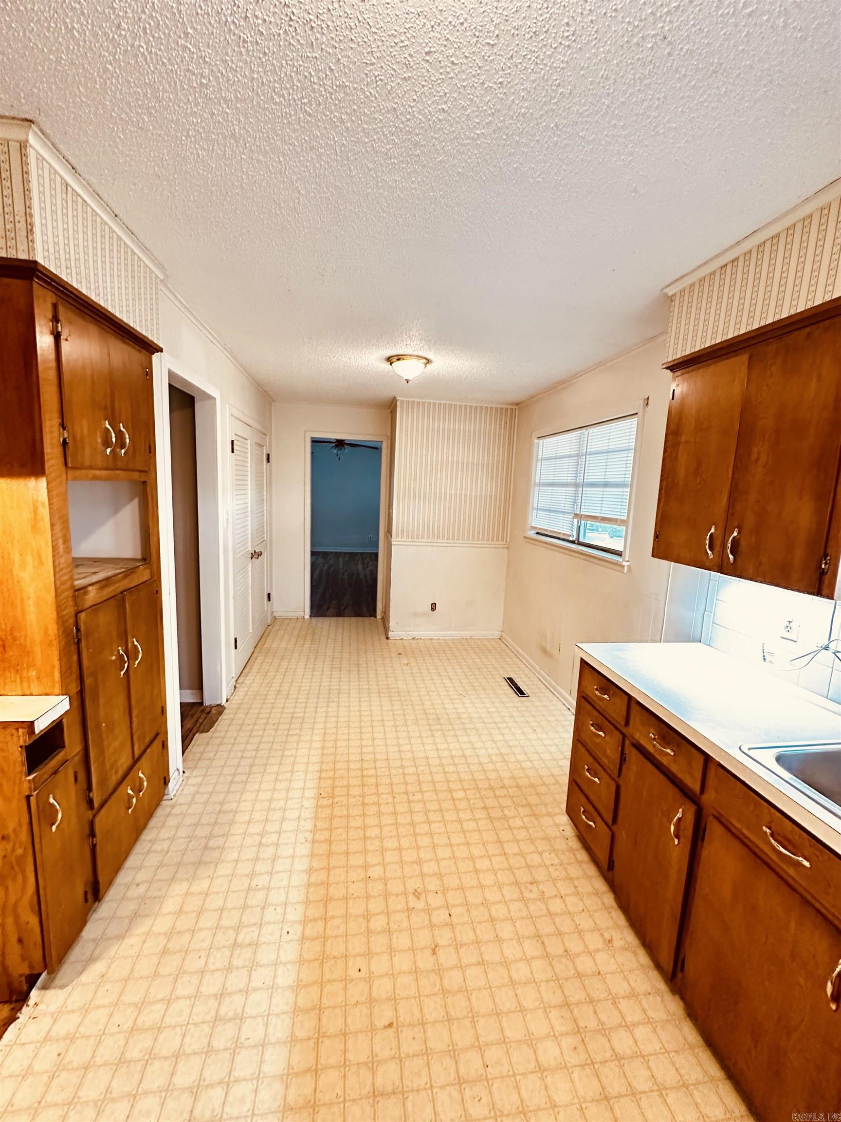 417 Carson Drive Property Photo 4