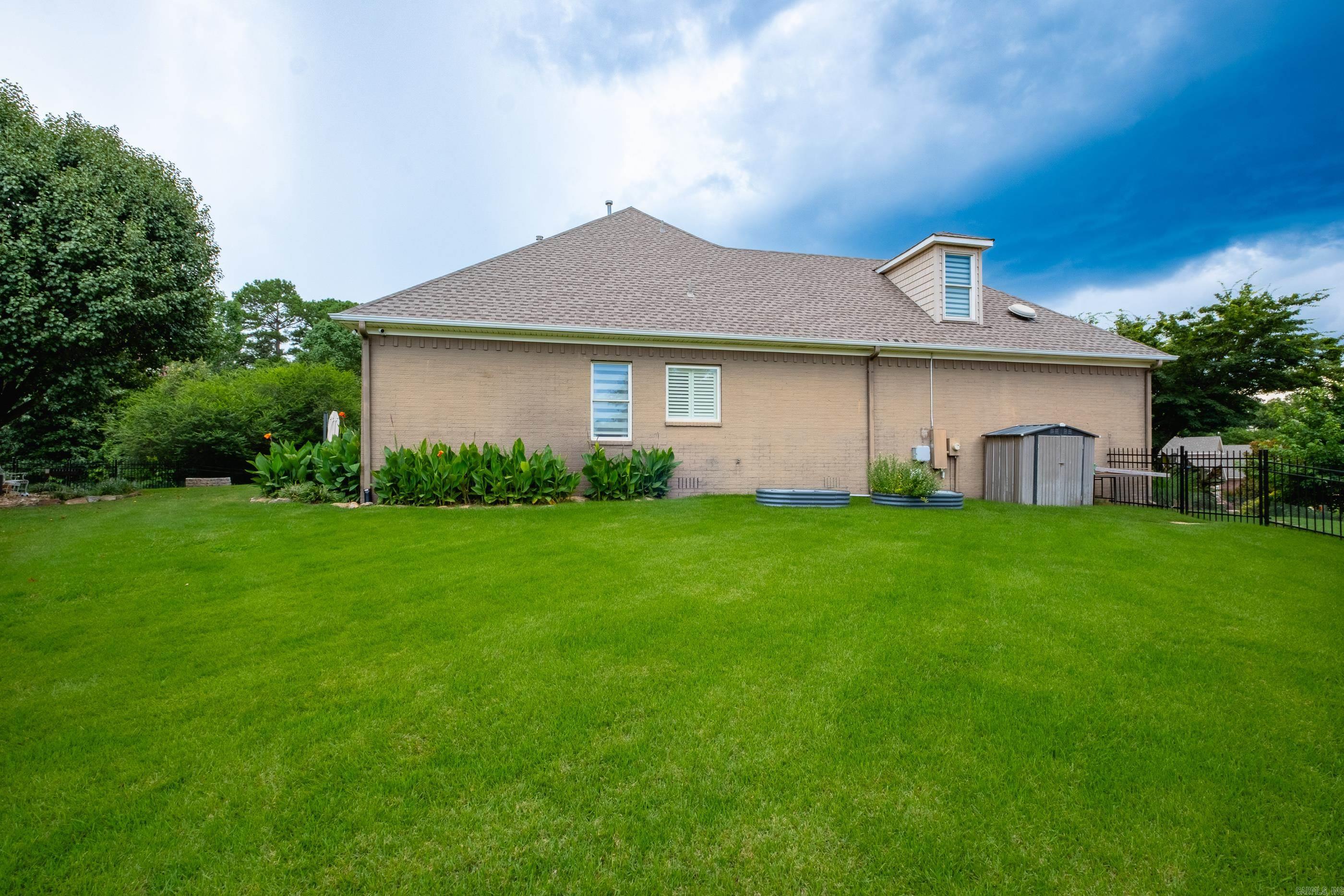 25 Mossy Rock Cove Property Photo 49