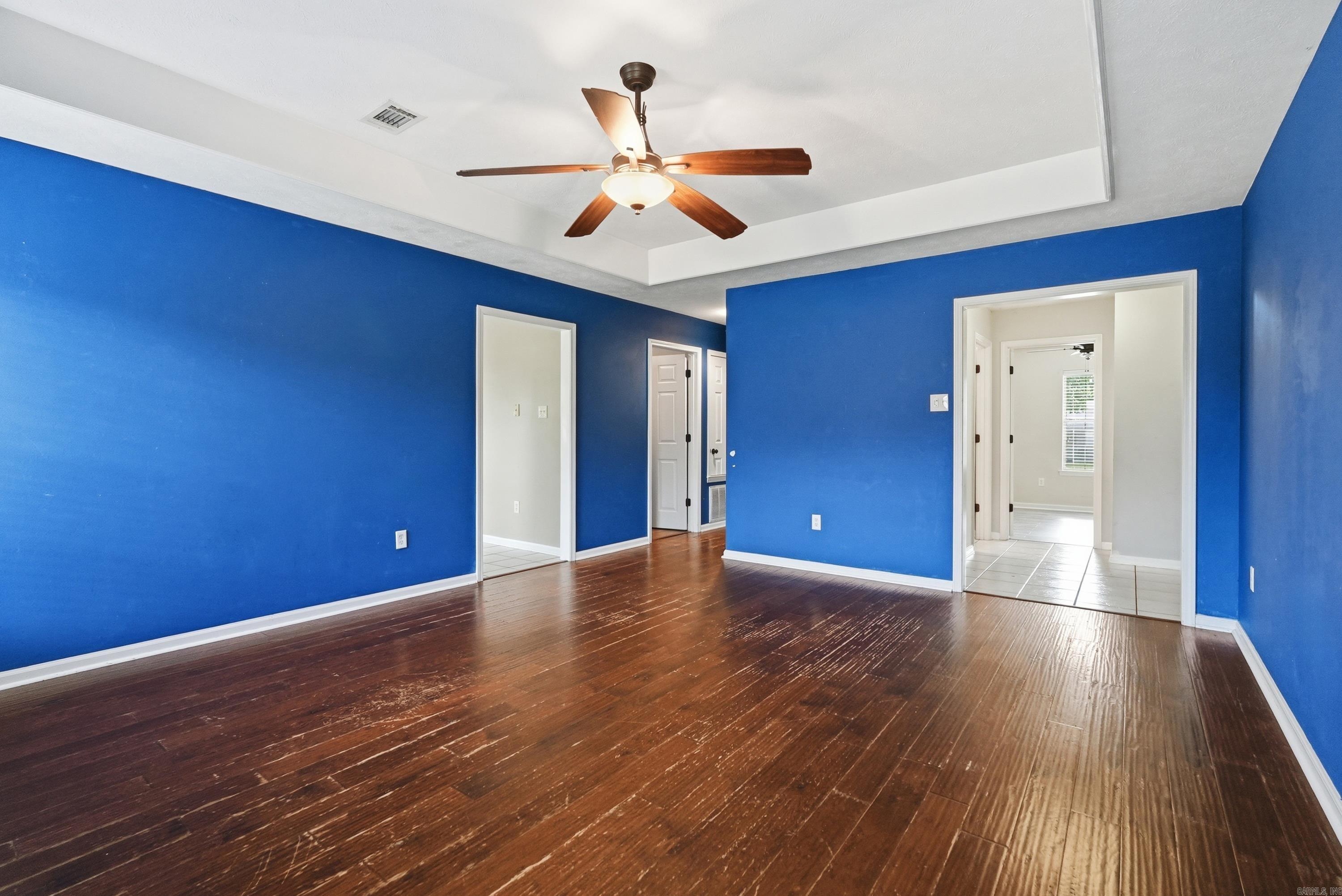 4510 Thompson Property Photo 10