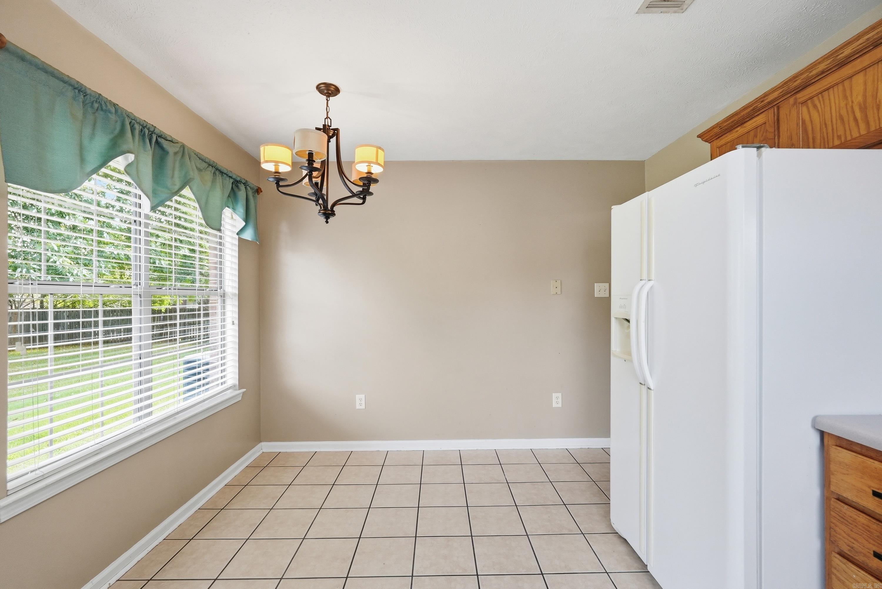 4510 Thompson Property Photo 15