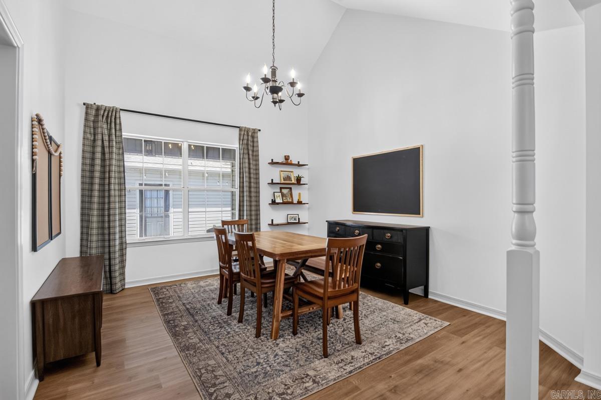 1404 Faircove Loop Property Photo 8