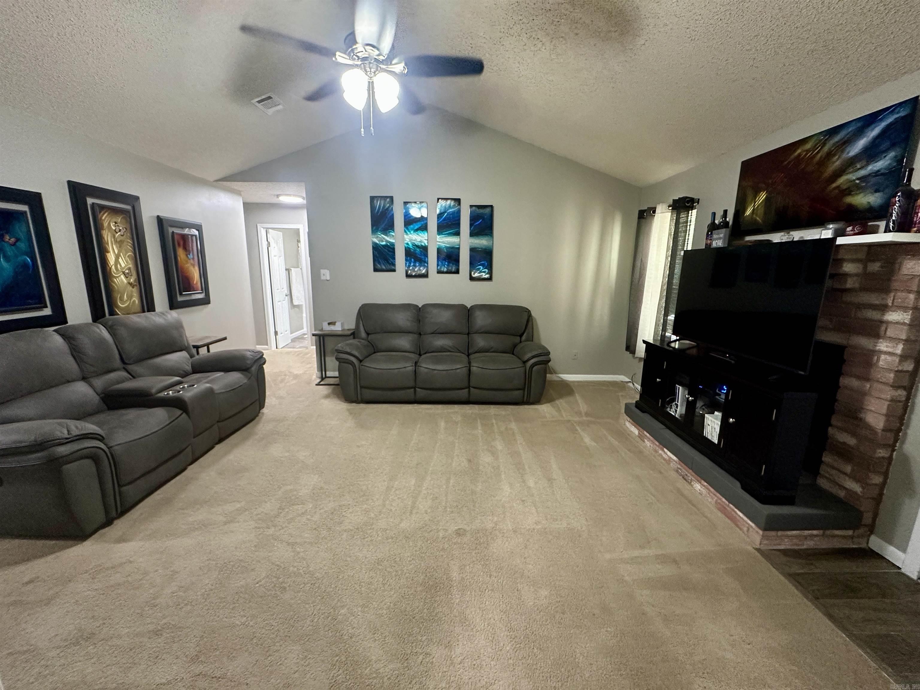12 Kirkland Drive Property Photo 9