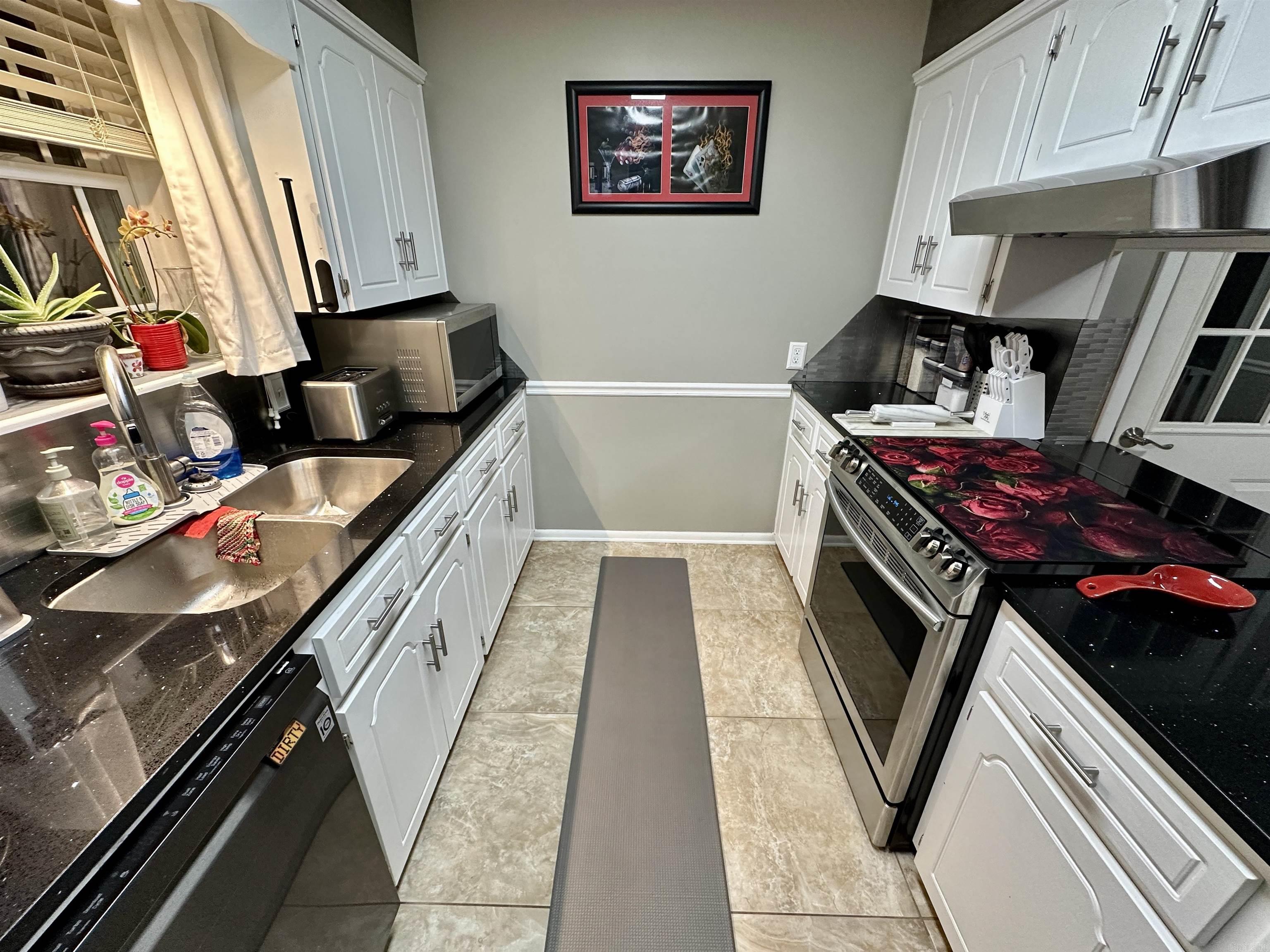 12 Kirkland Drive Property Photo 21