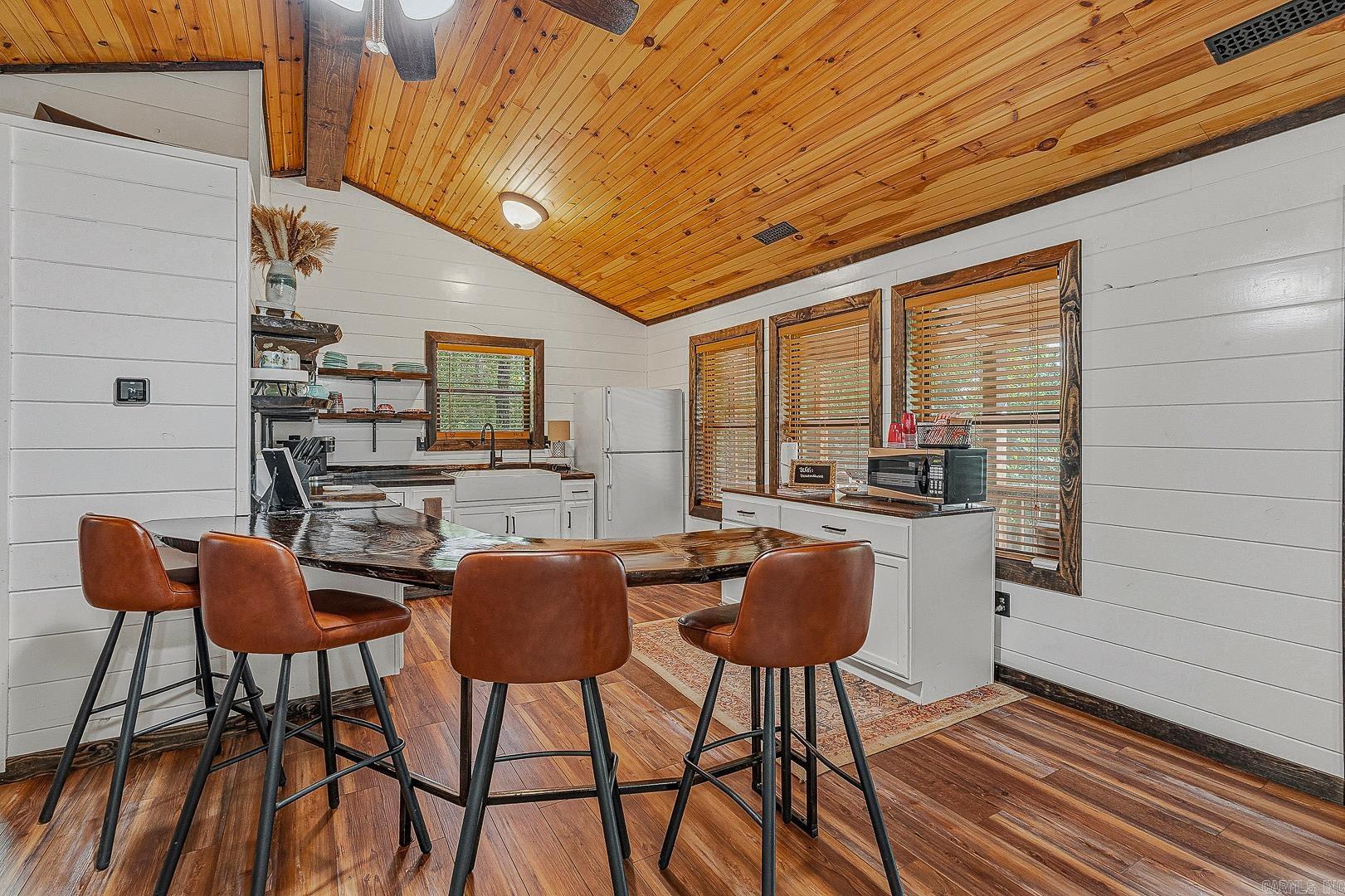 41 Springwood Terrace Property Photo 9