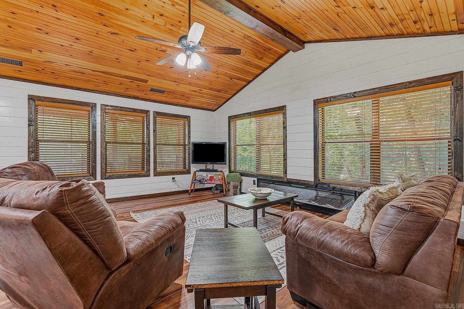 41 Springwood Terrace Property Photo 13