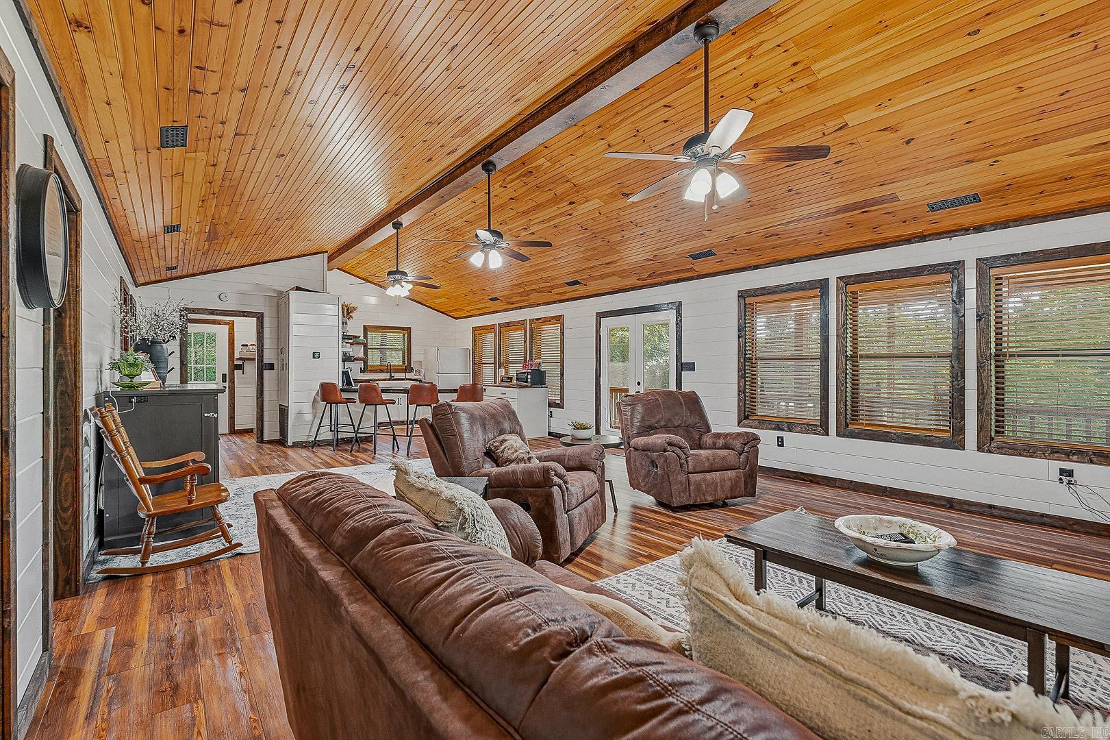 41 Springwood Terrace Property Photo 14