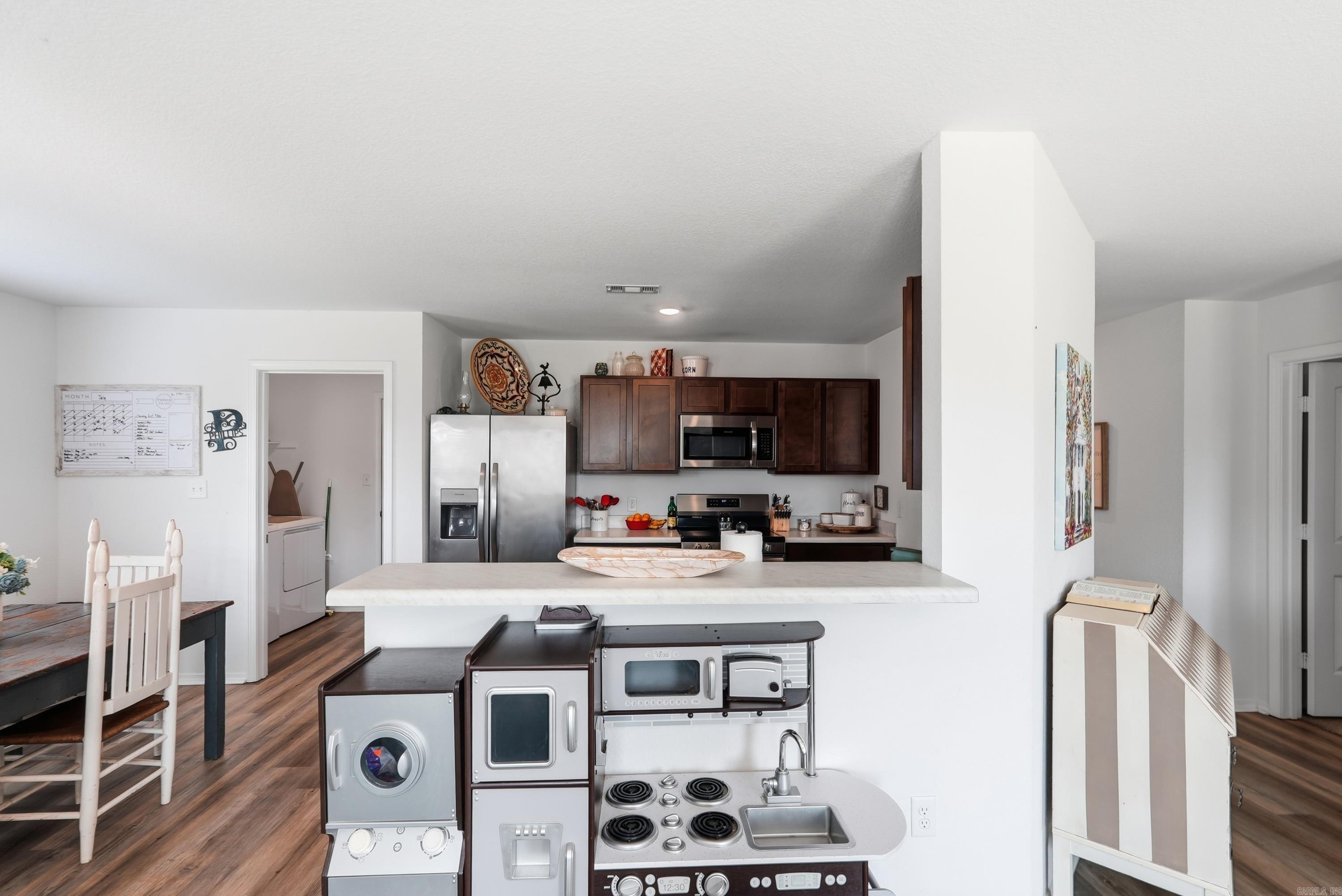 12 Farmhouse Circle Property Photo 10
