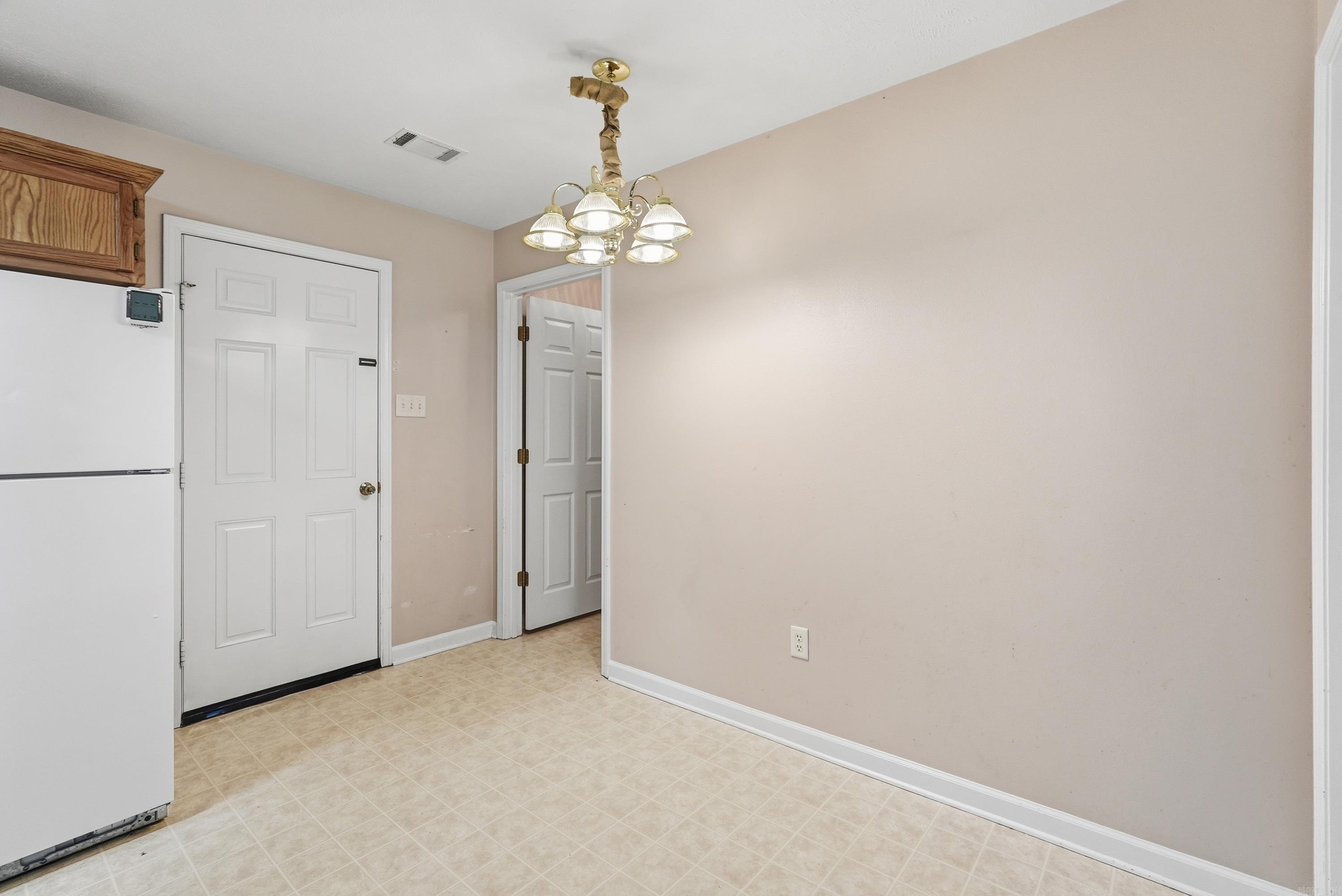 4520 Thompson Property Photo 11