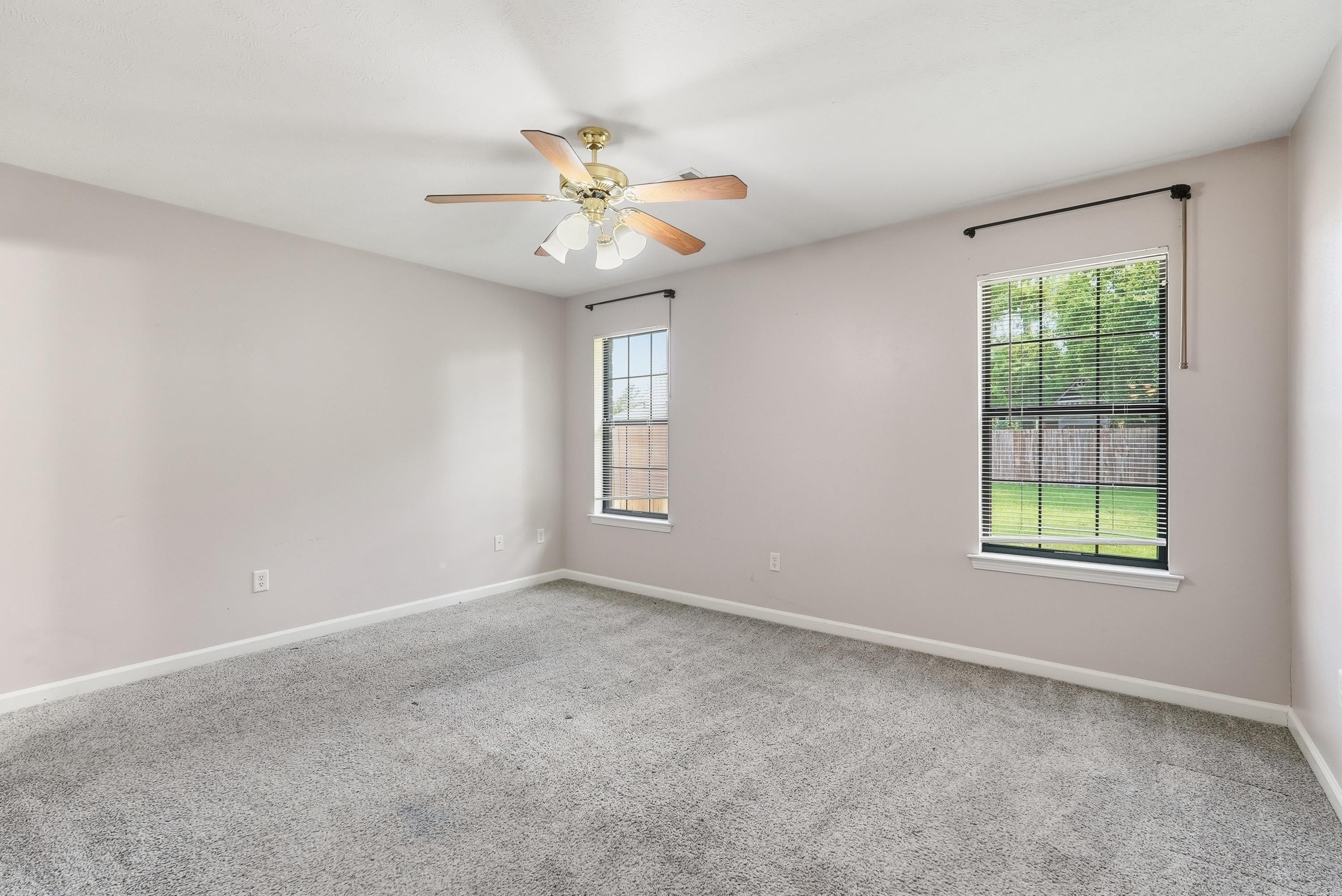 4520 Thompson Property Photo 13