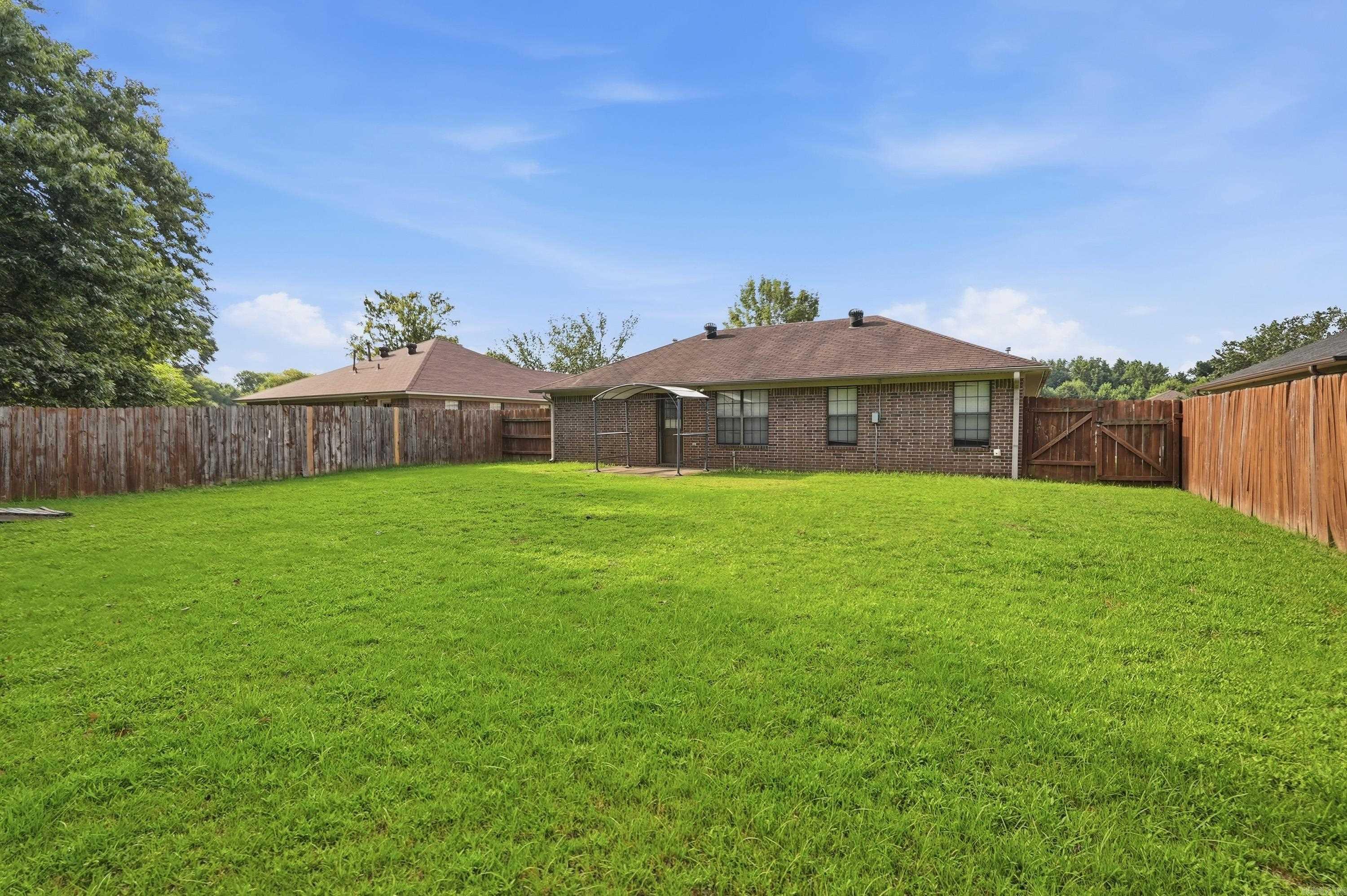 4520 Thompson Property Photo 26
