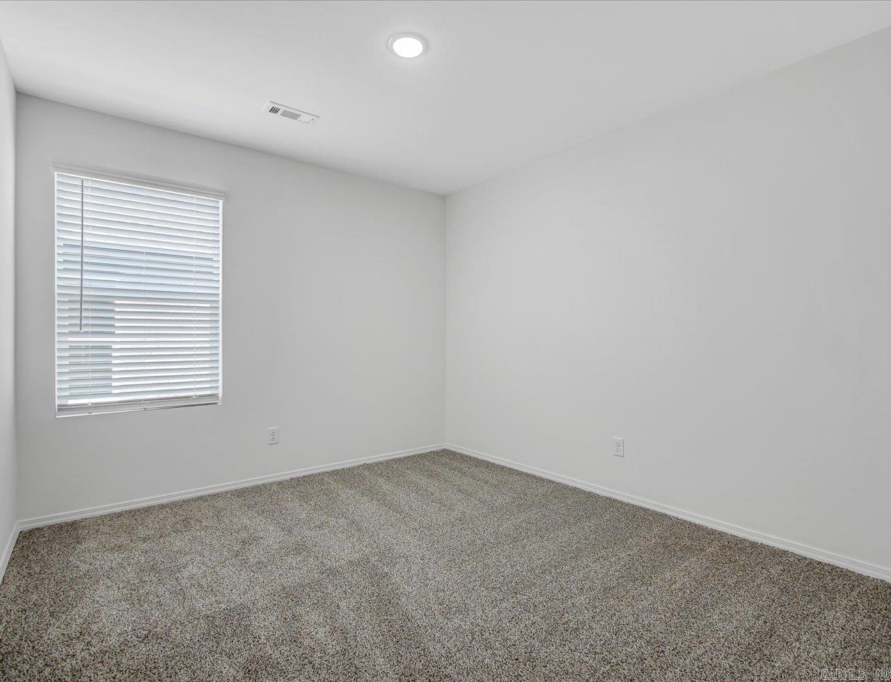 124 Preston Lane Property Photo 10