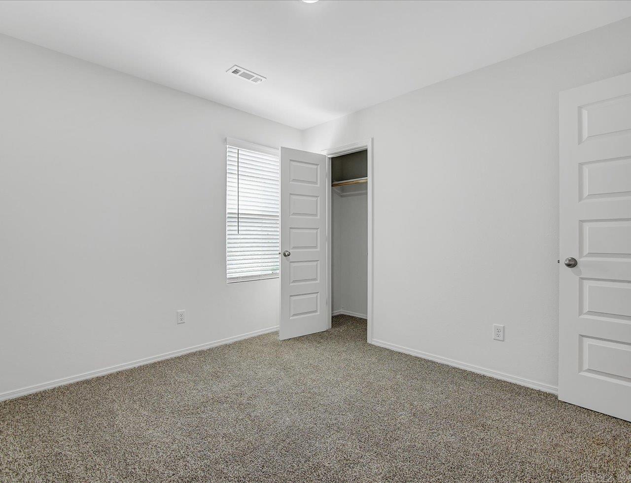 124 Preston Lane Property Photo 13