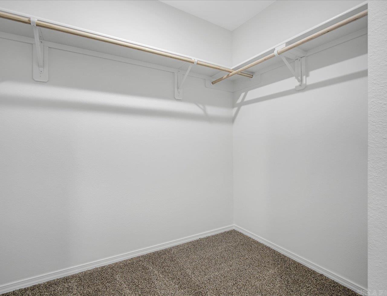 124 Preston Lane Property Photo 16