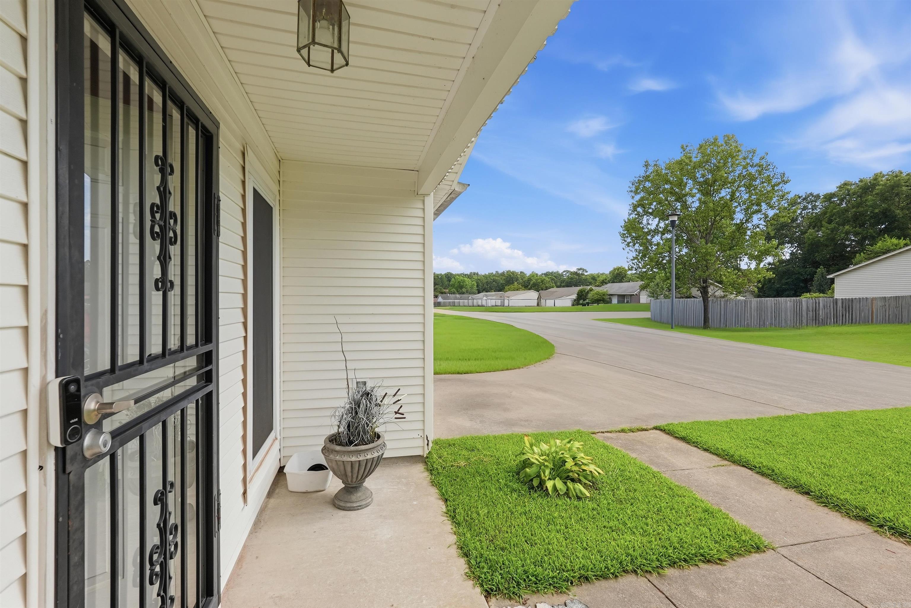 14101 Rockinghorse Lane Property Photo 4