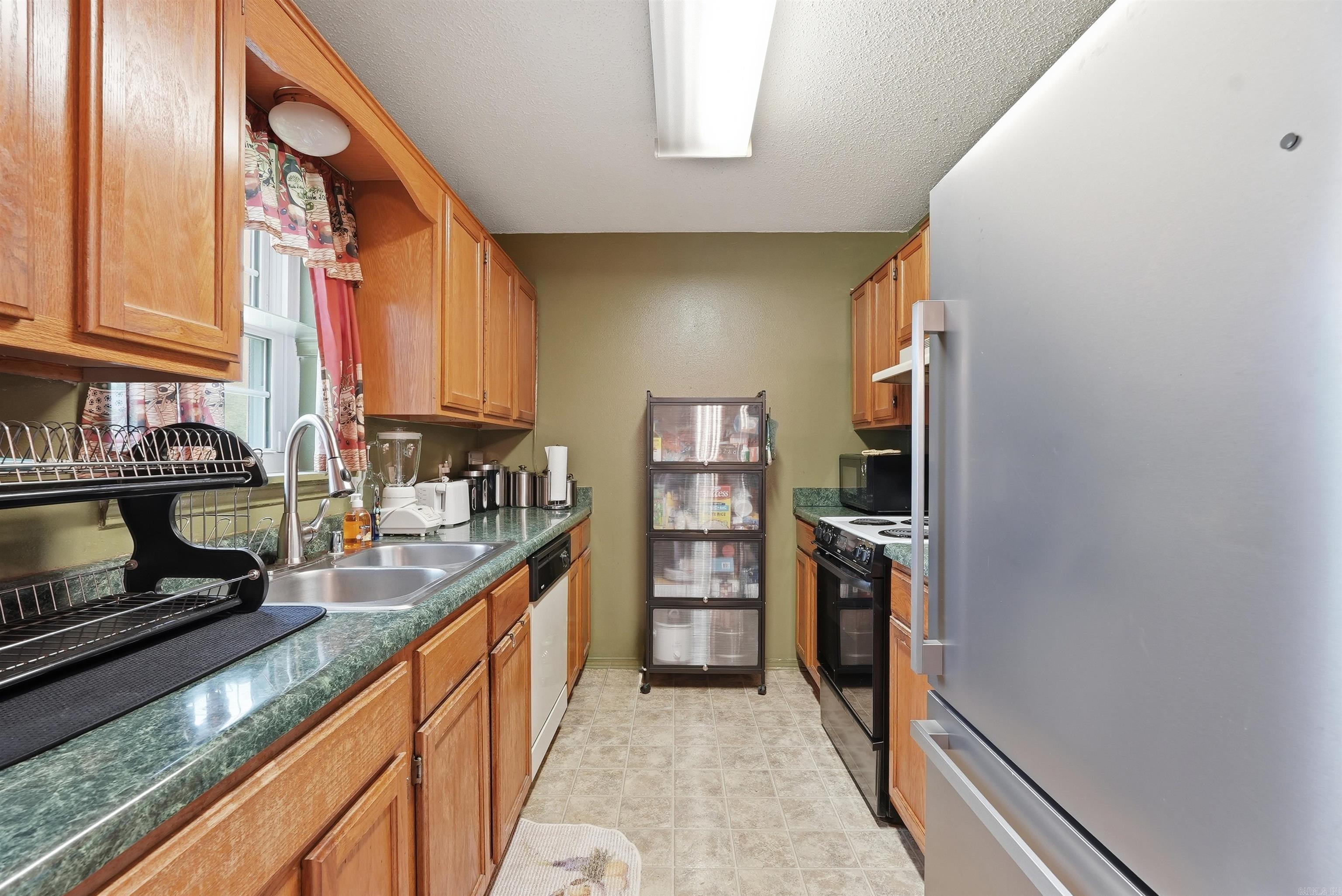 14101 Rockinghorse Lane Property Photo 14