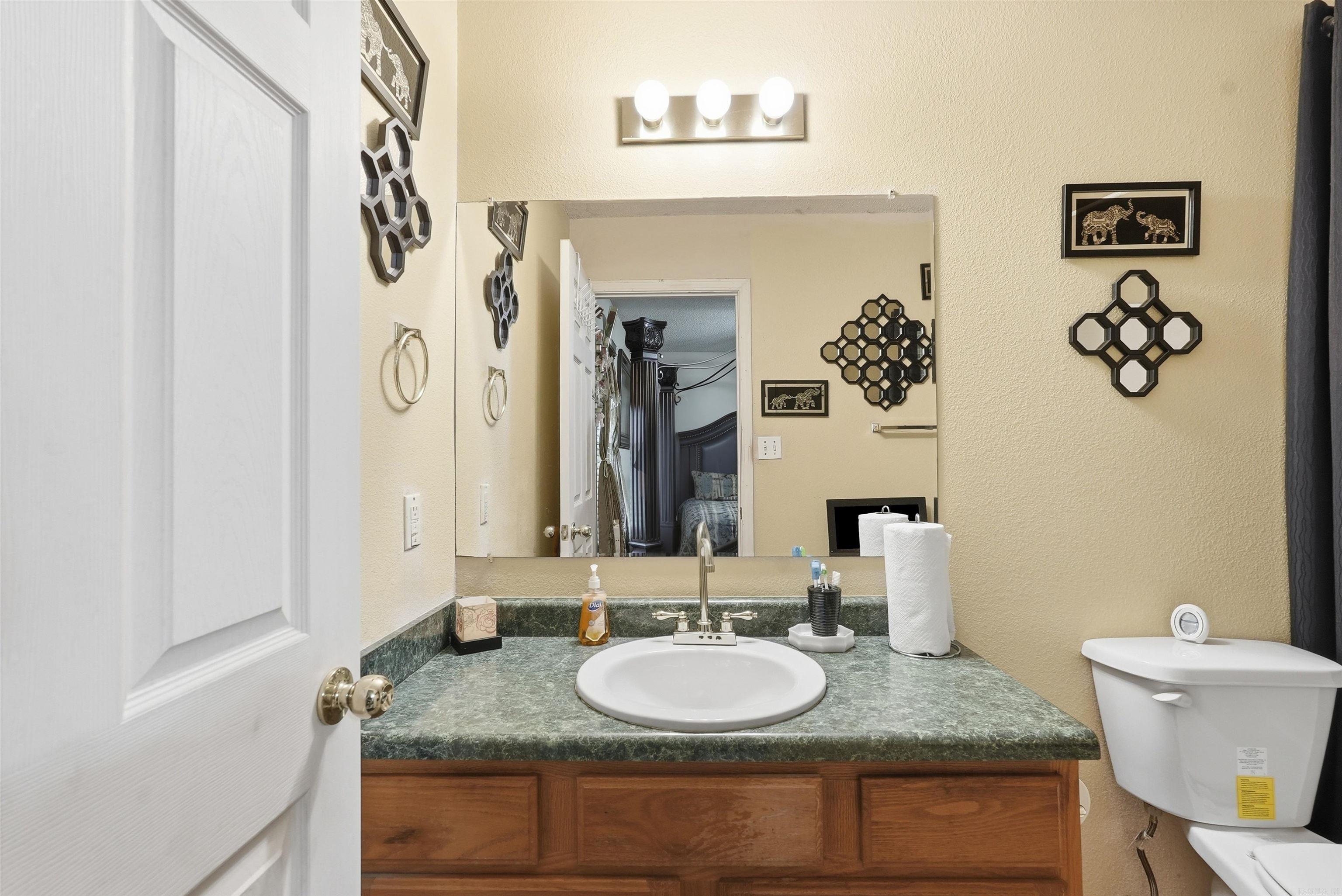 14101 Rockinghorse Lane Property Photo 28