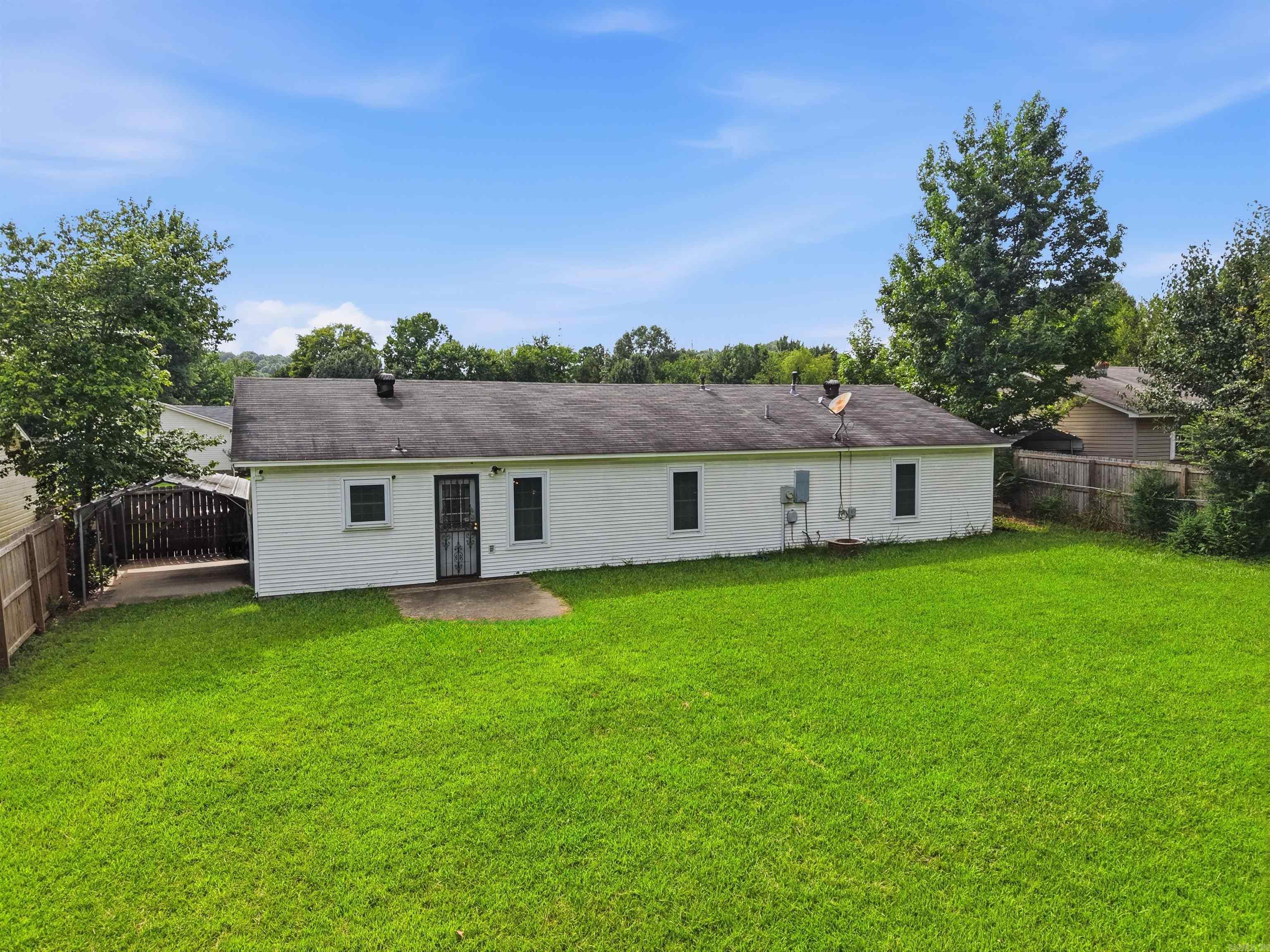 14101 Rockinghorse Lane Property Photo 31
