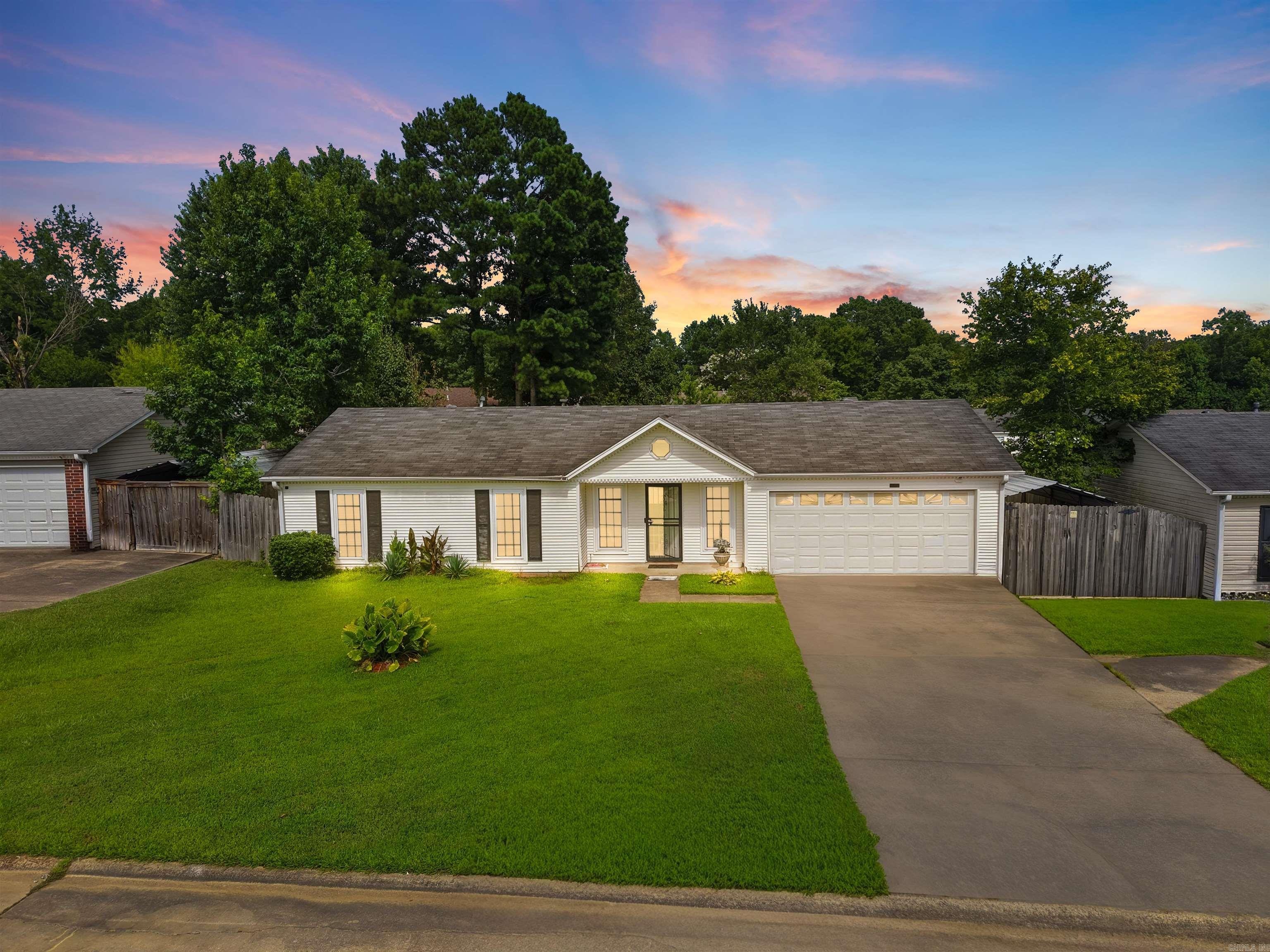 14101 Rockinghorse Lane Property Photo 37