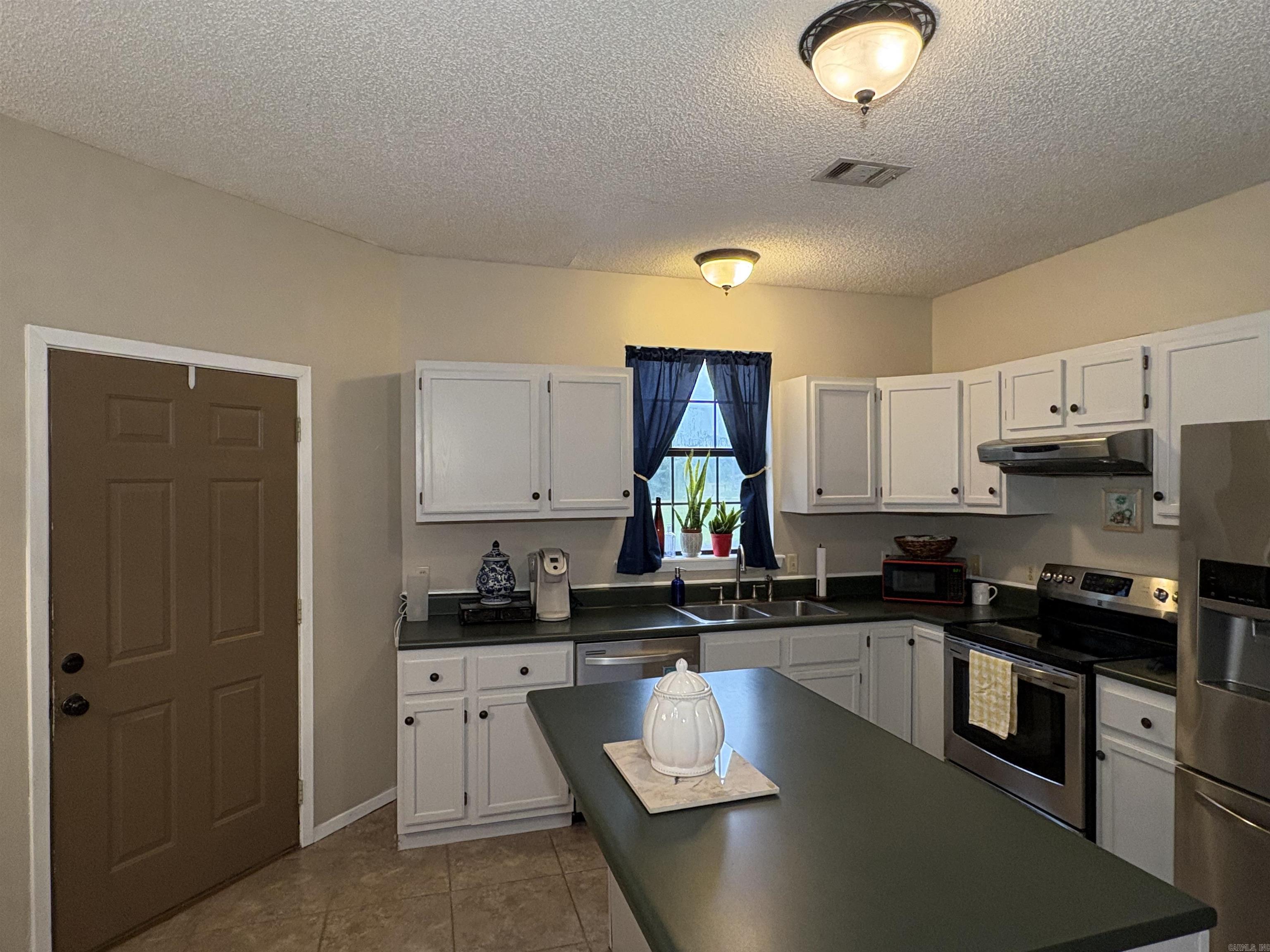 2742 Hwy 51 N Property Photo 6