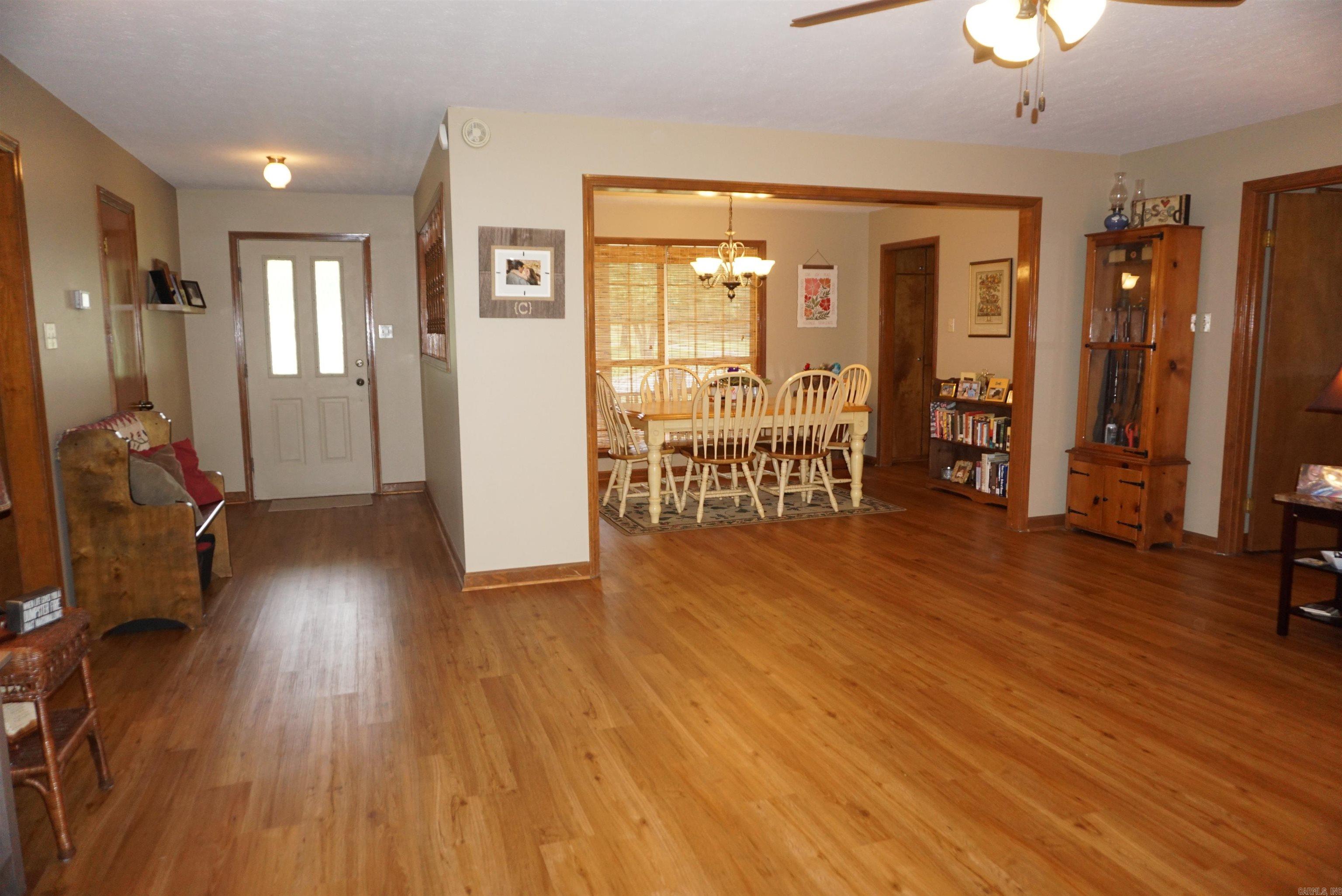 218 Ranchette Village Rd Property Photo 8