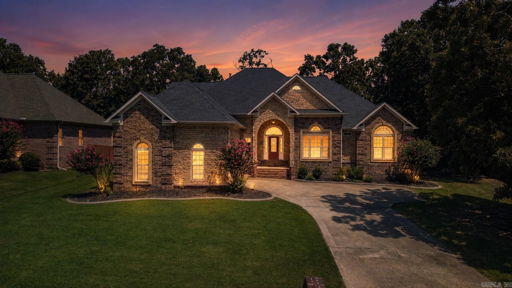 25 Hickory Bend Drive Property Photo 1