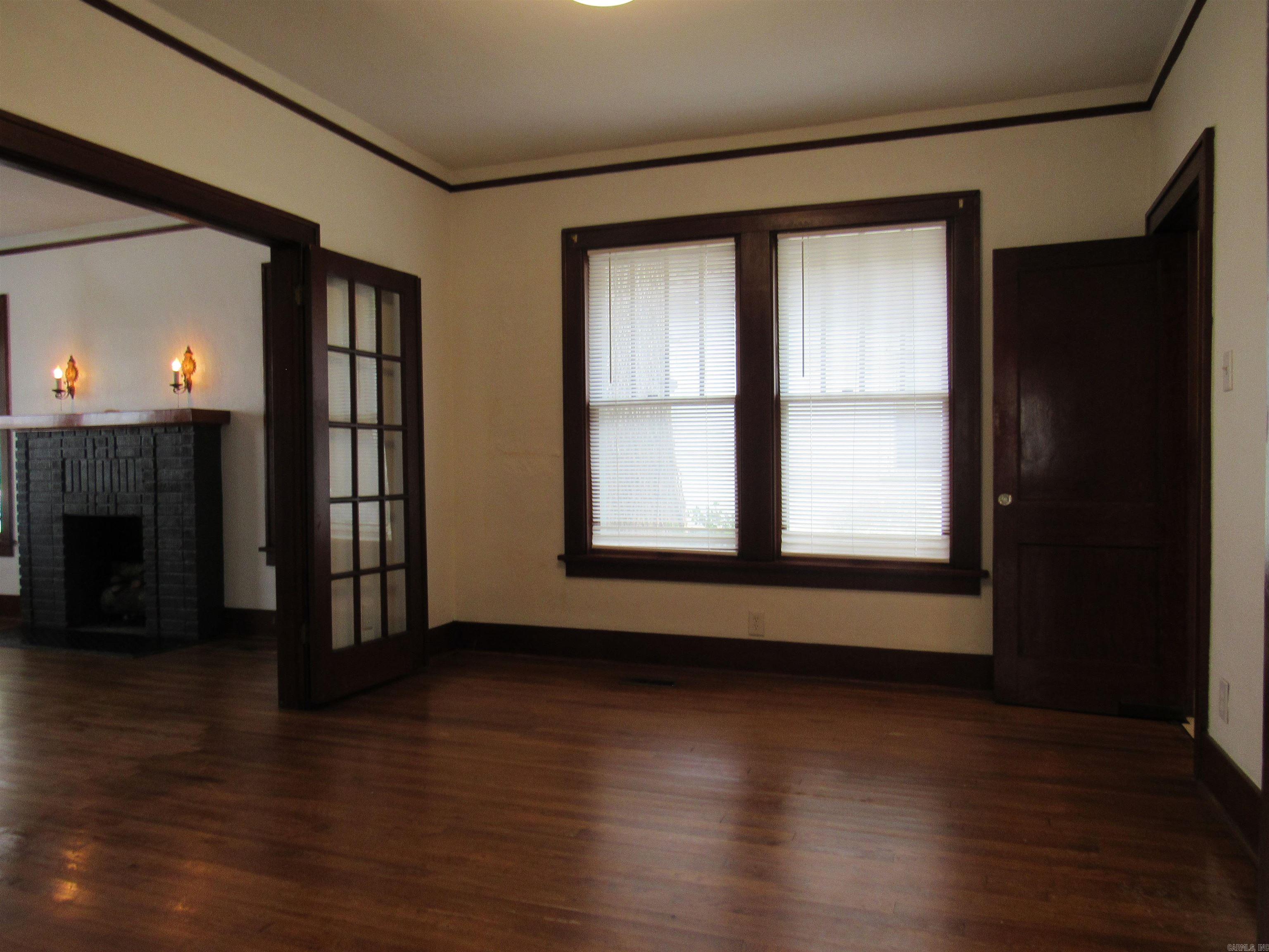 2116 Main St Property Photo 12