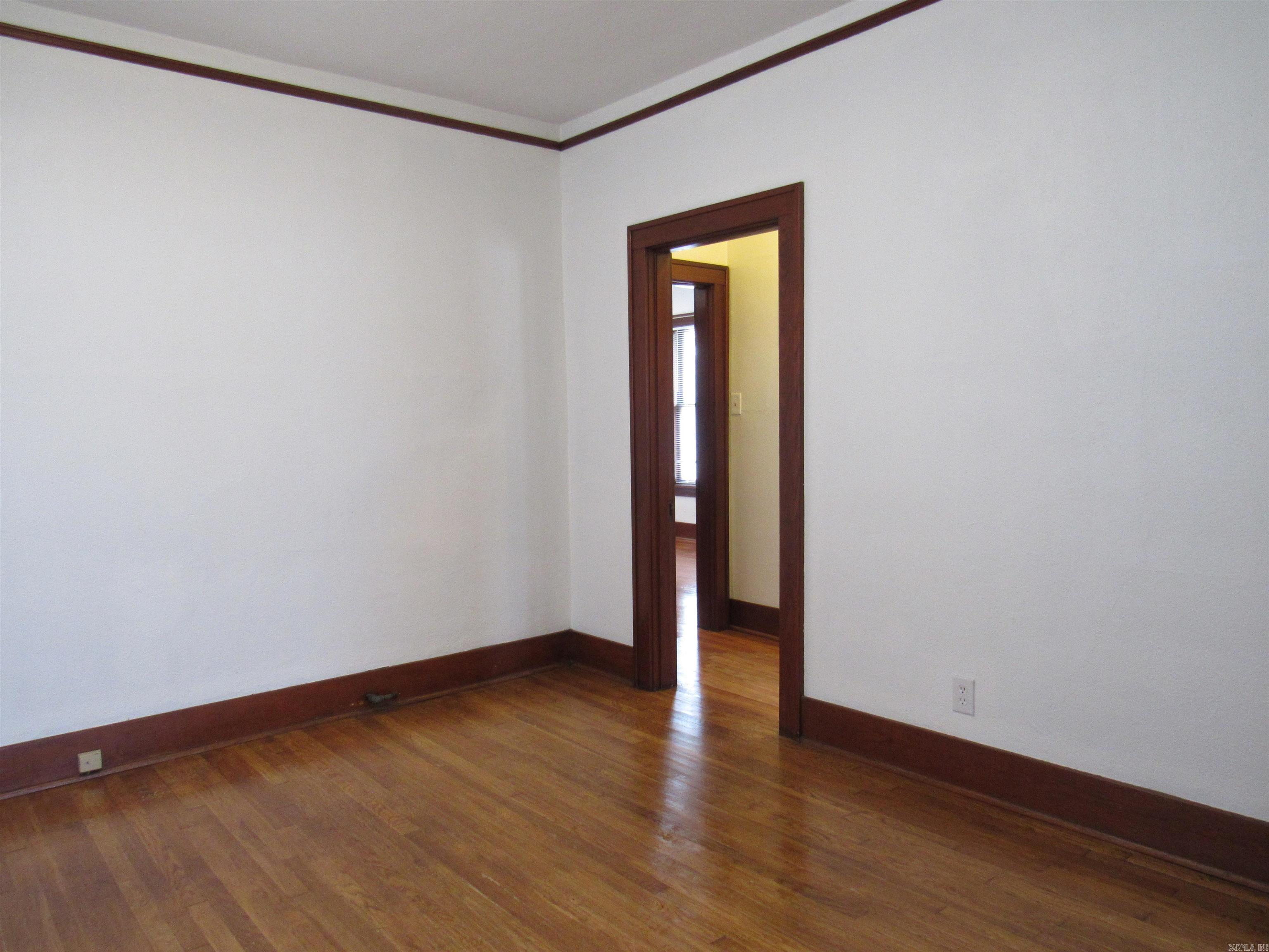 2116 Main St Property Photo 13