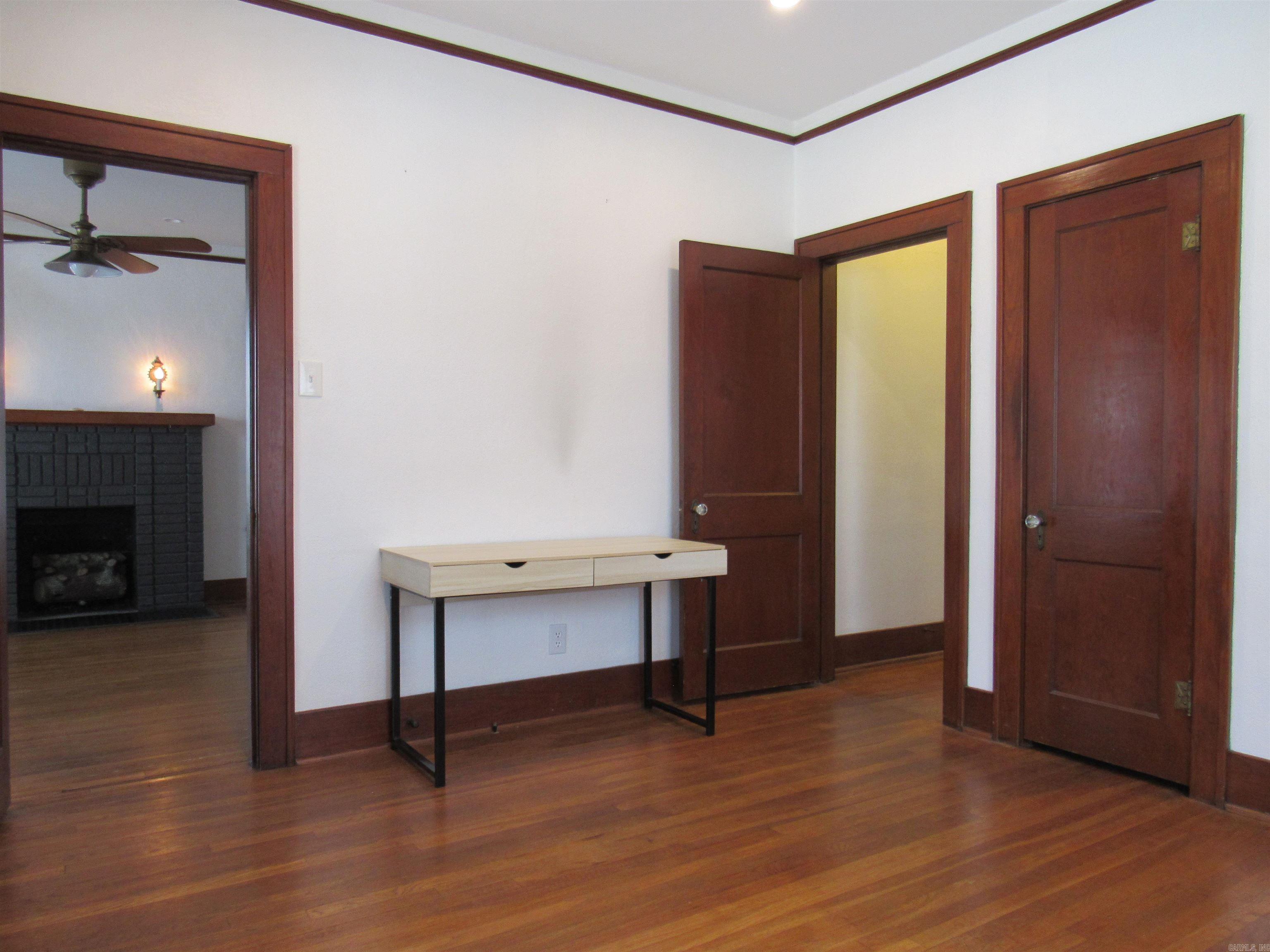 2116 Main St Property Photo 15