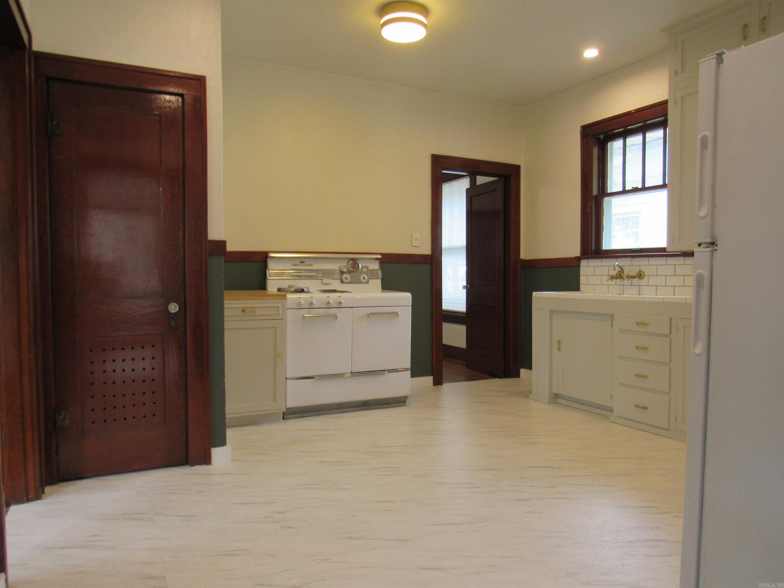 2116 Main St Property Photo 24
