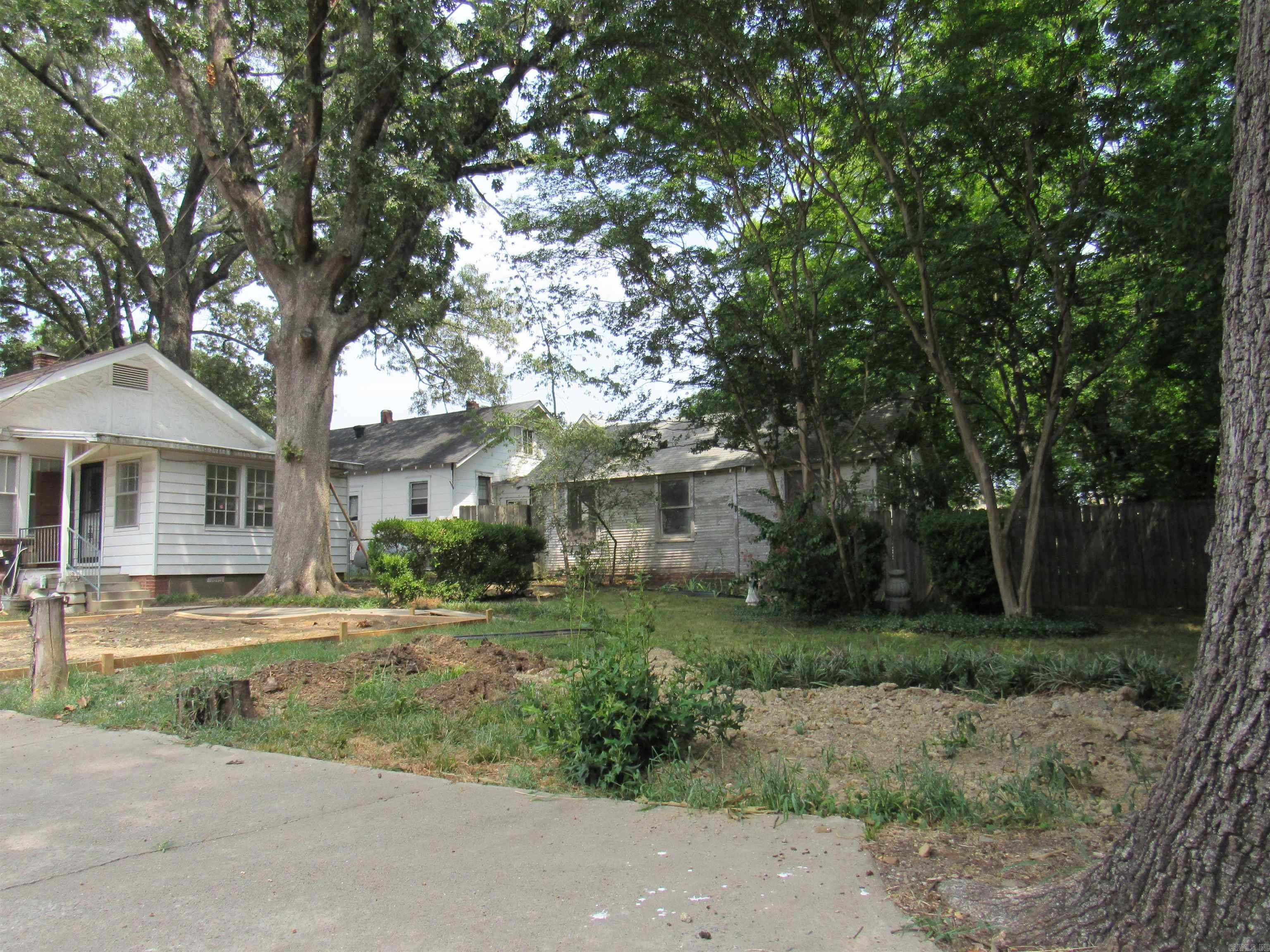 2116 Main St Property Photo 32