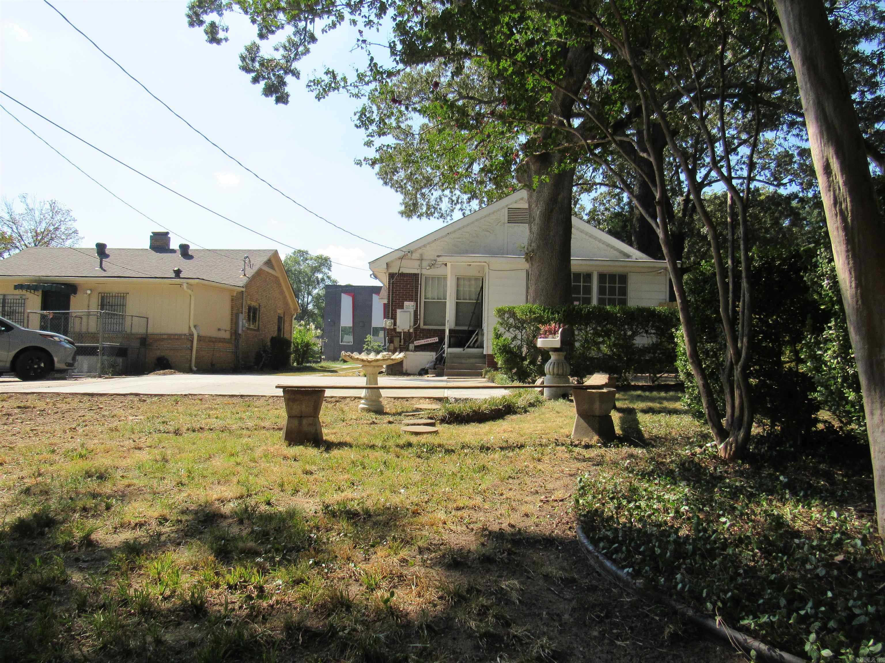 2116 Main St Property Photo 36