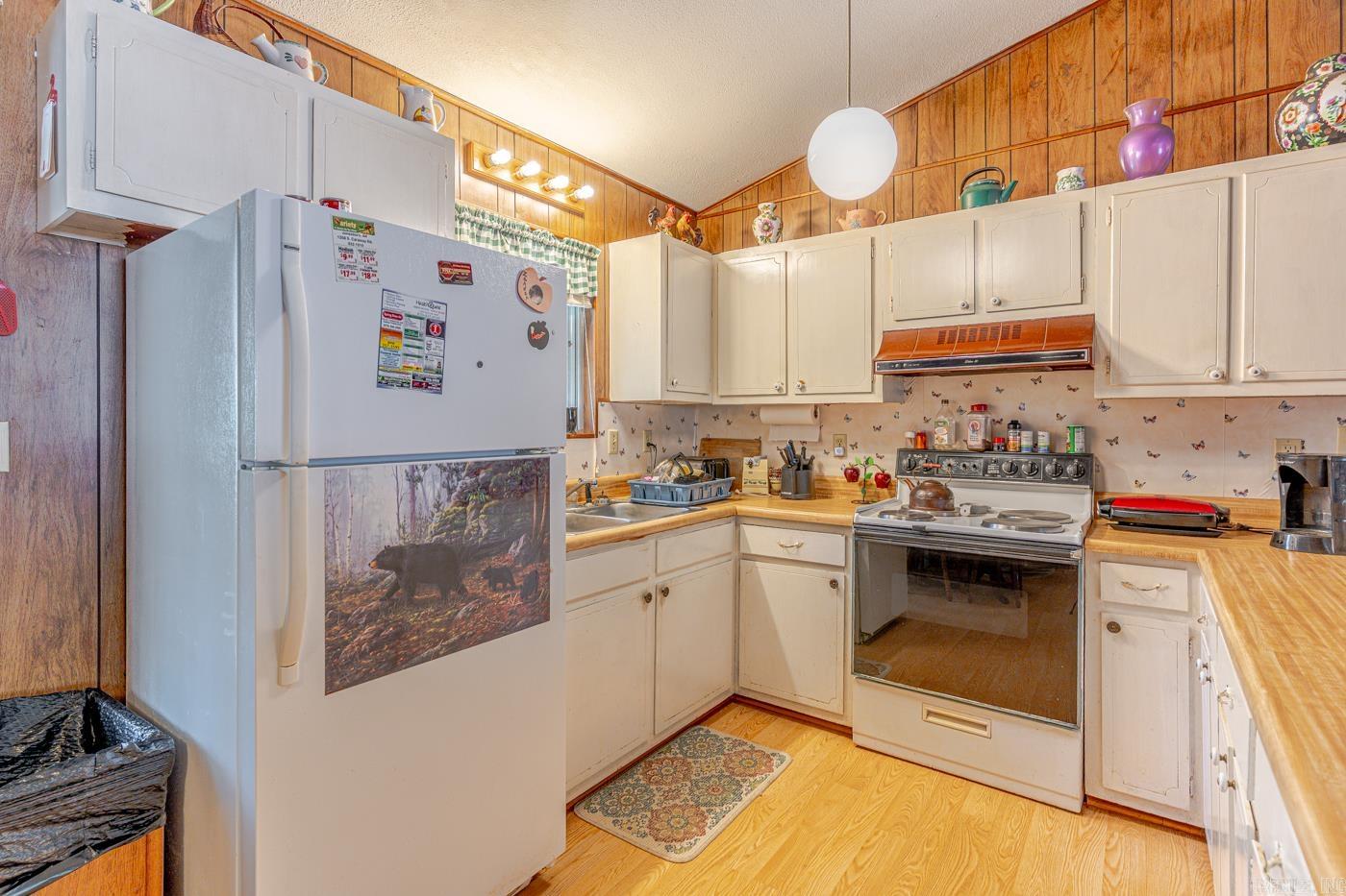 11 Iroquois Drive Property Photo 11