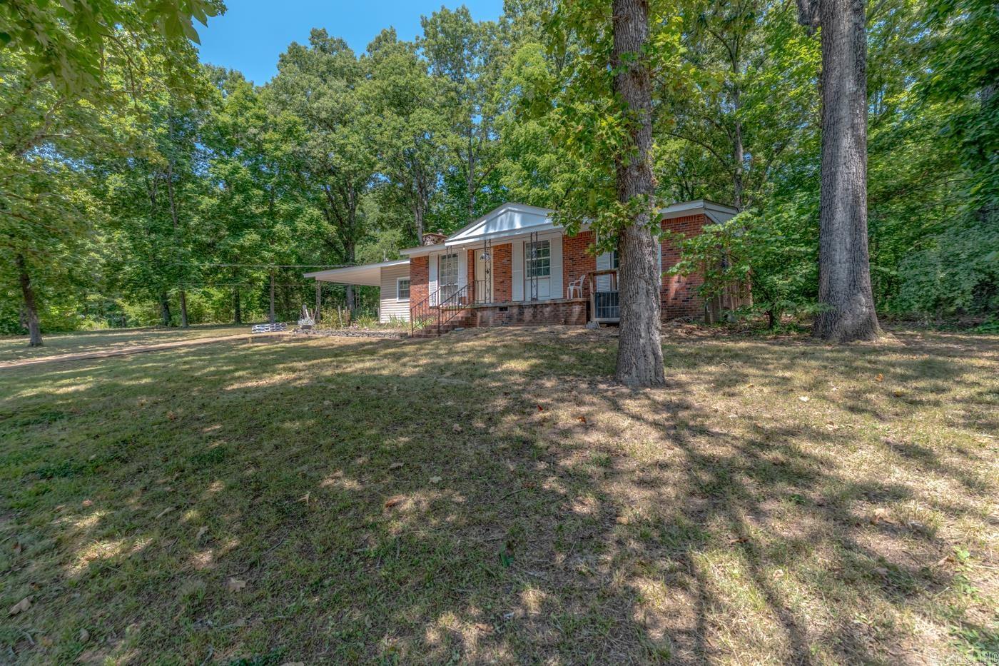 11 S Ontario Drive Property Photo 4