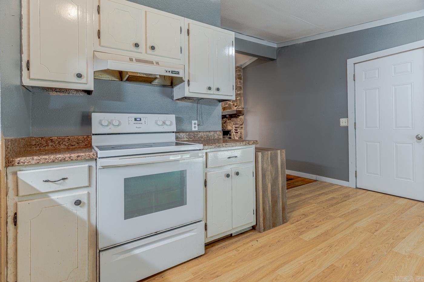 11 S Ontario Drive Property Photo 13