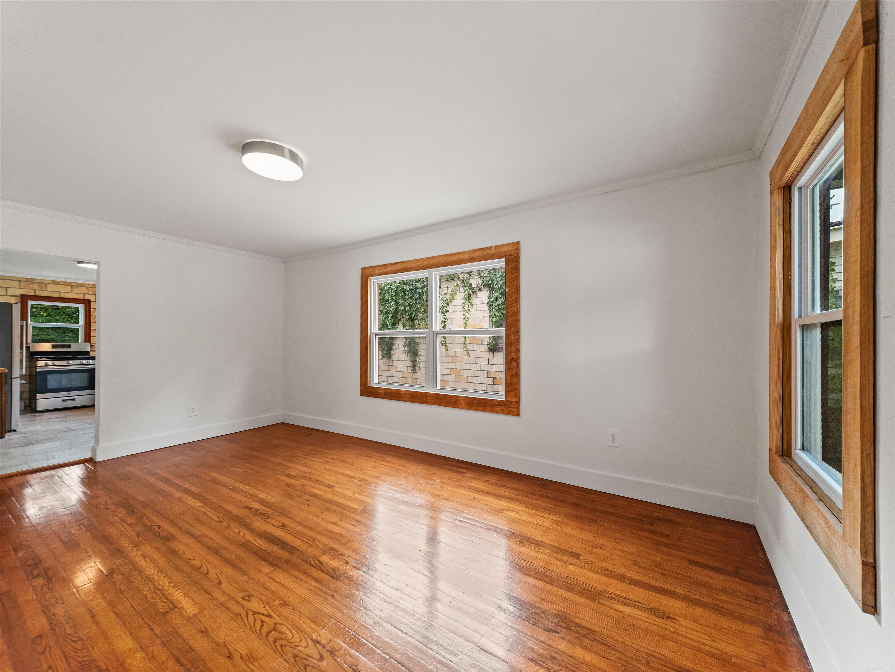 111 Greenway Street Property Photo 18