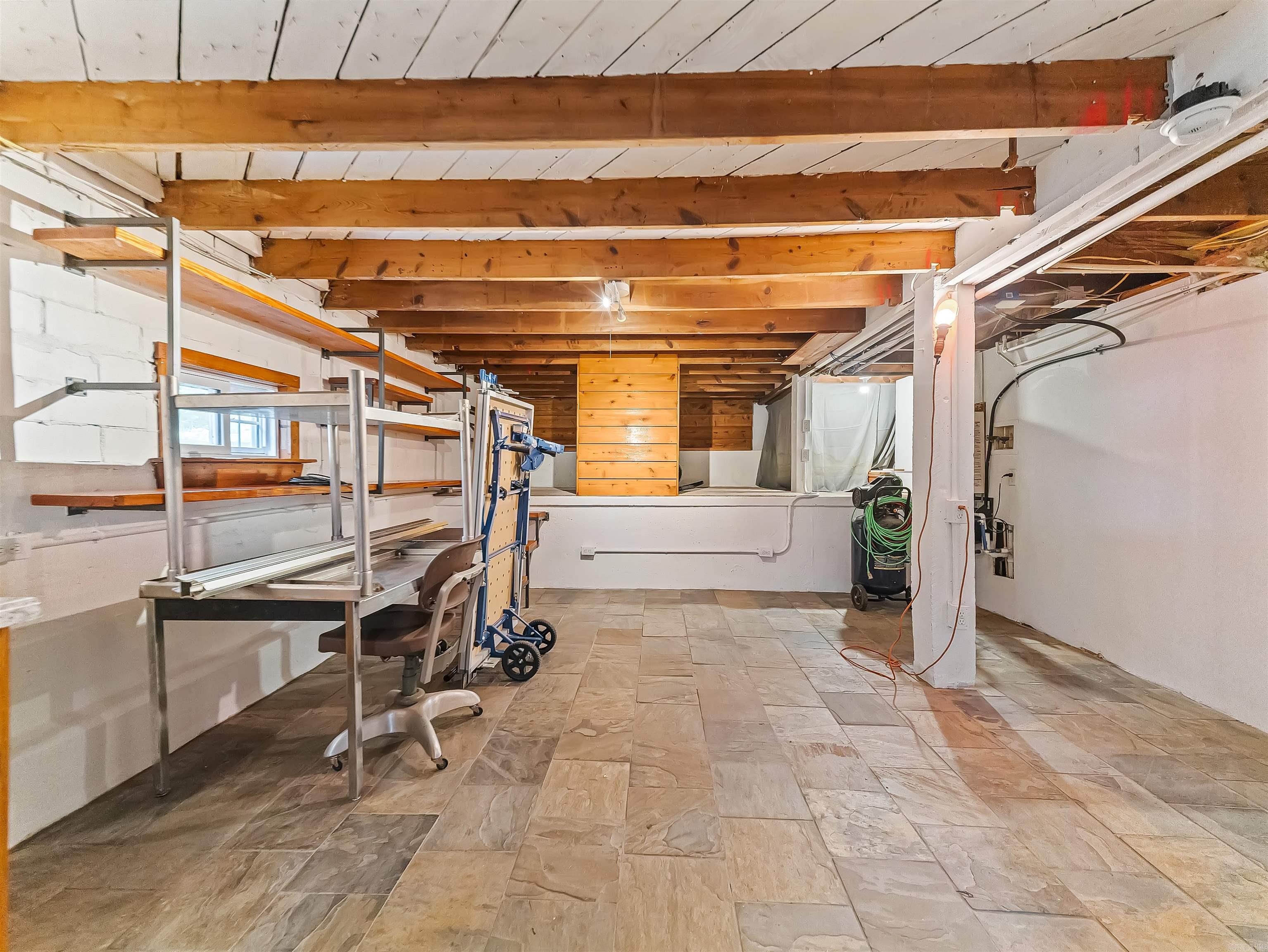 111 Greenway Street Property Photo 24
