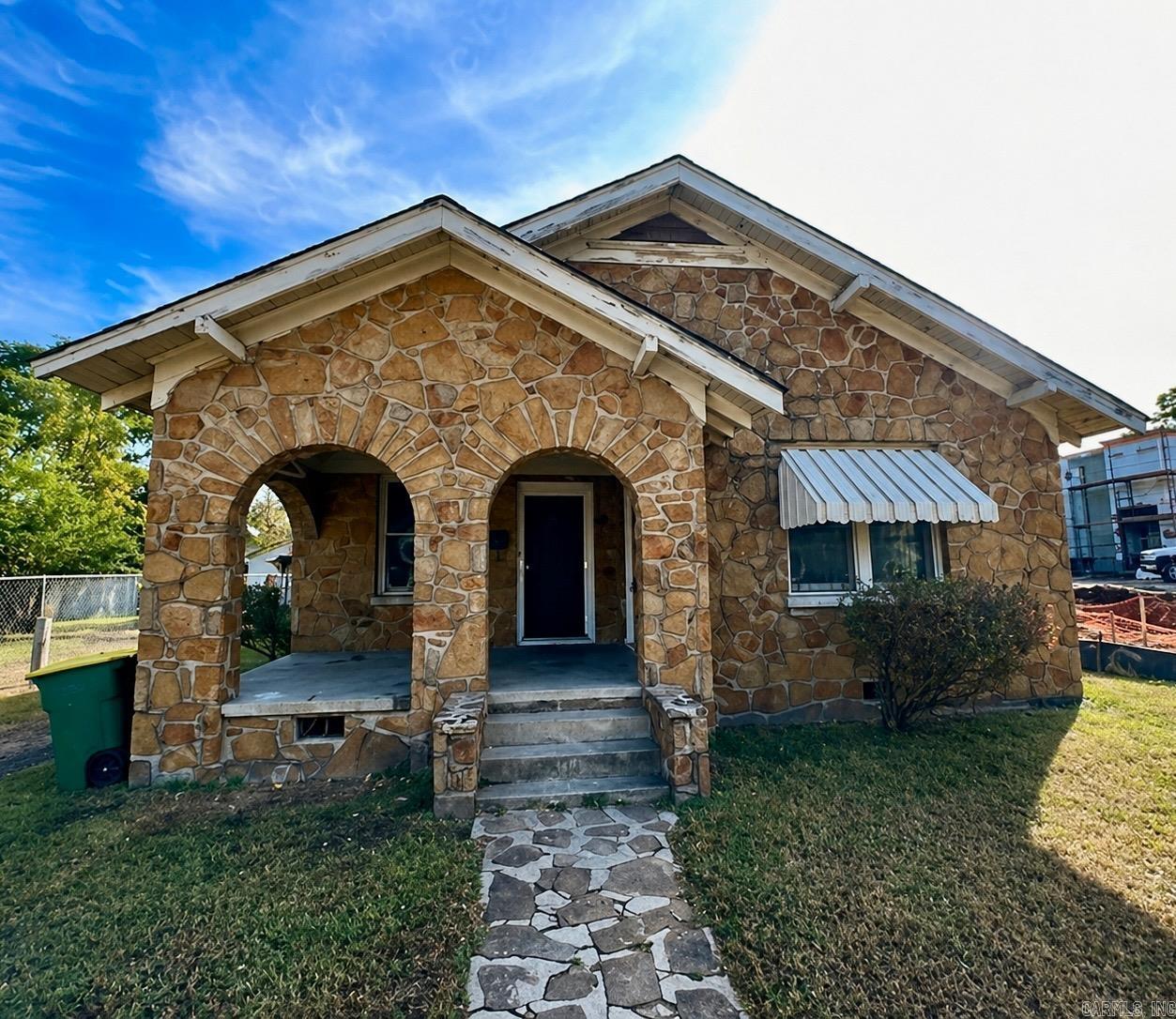 1608 PIKE Avenue Property Photo 1