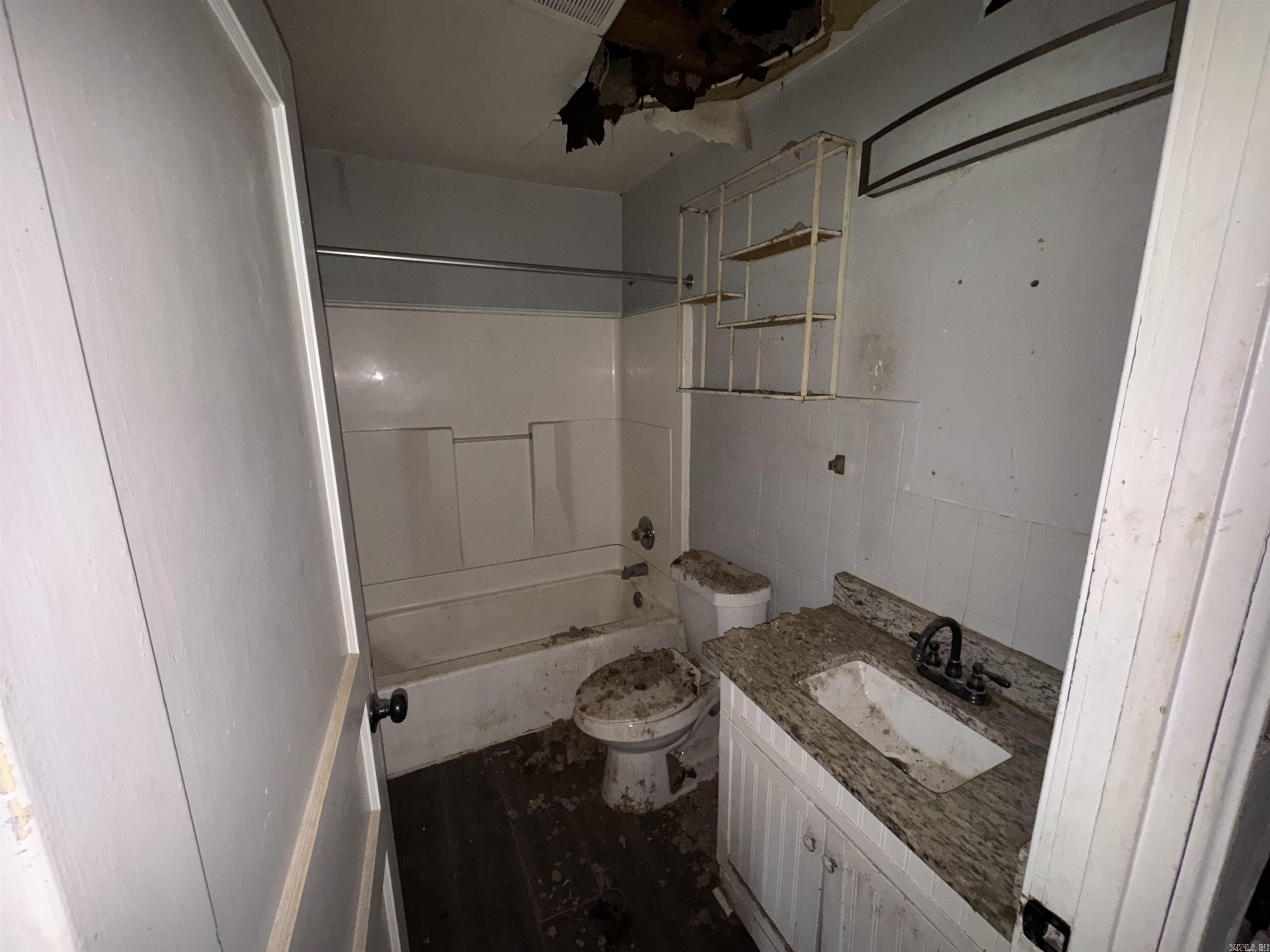 1620 Pike Avenue Property Photo 9
