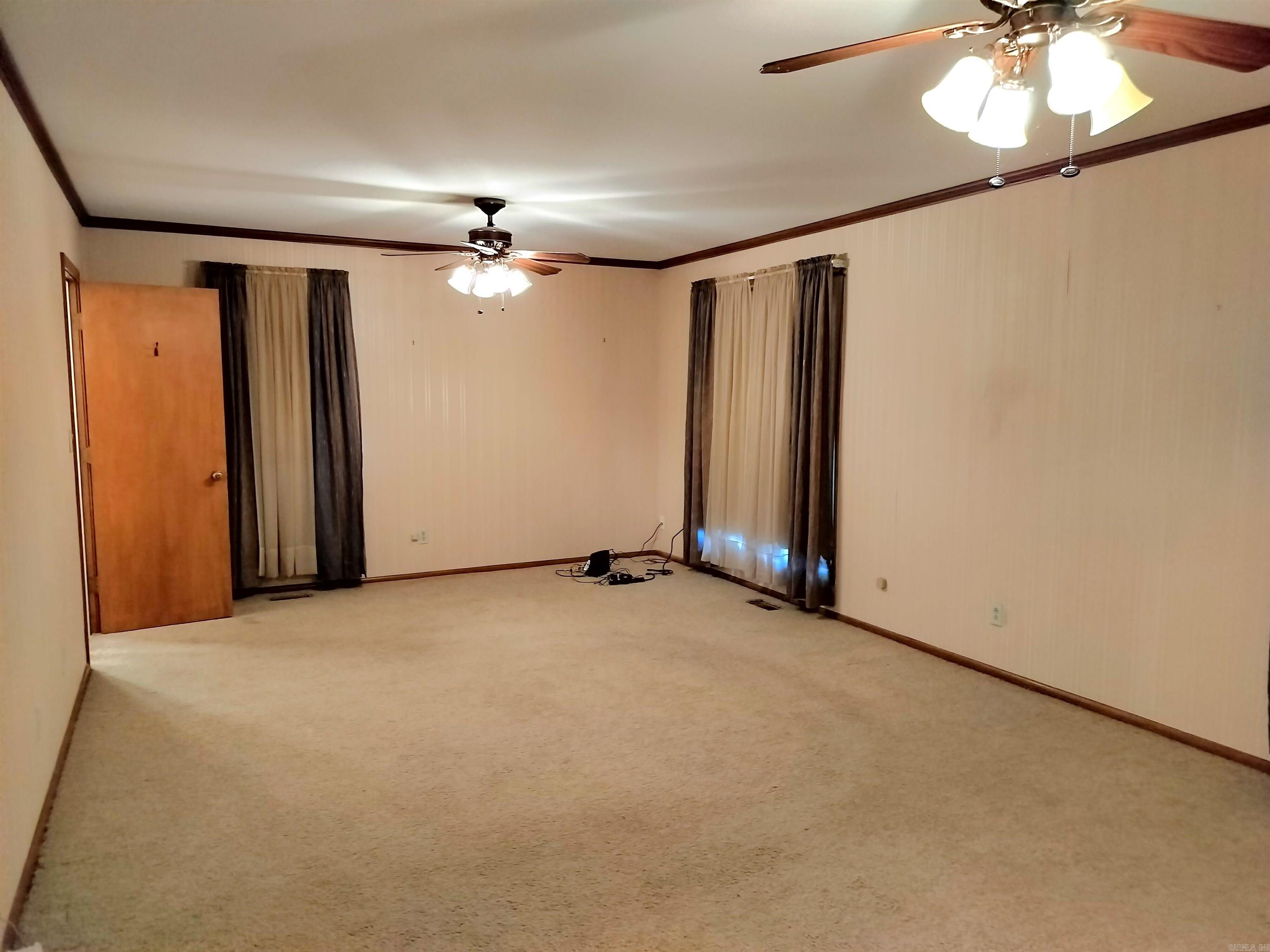 901 Poplar Street Property Photo 20