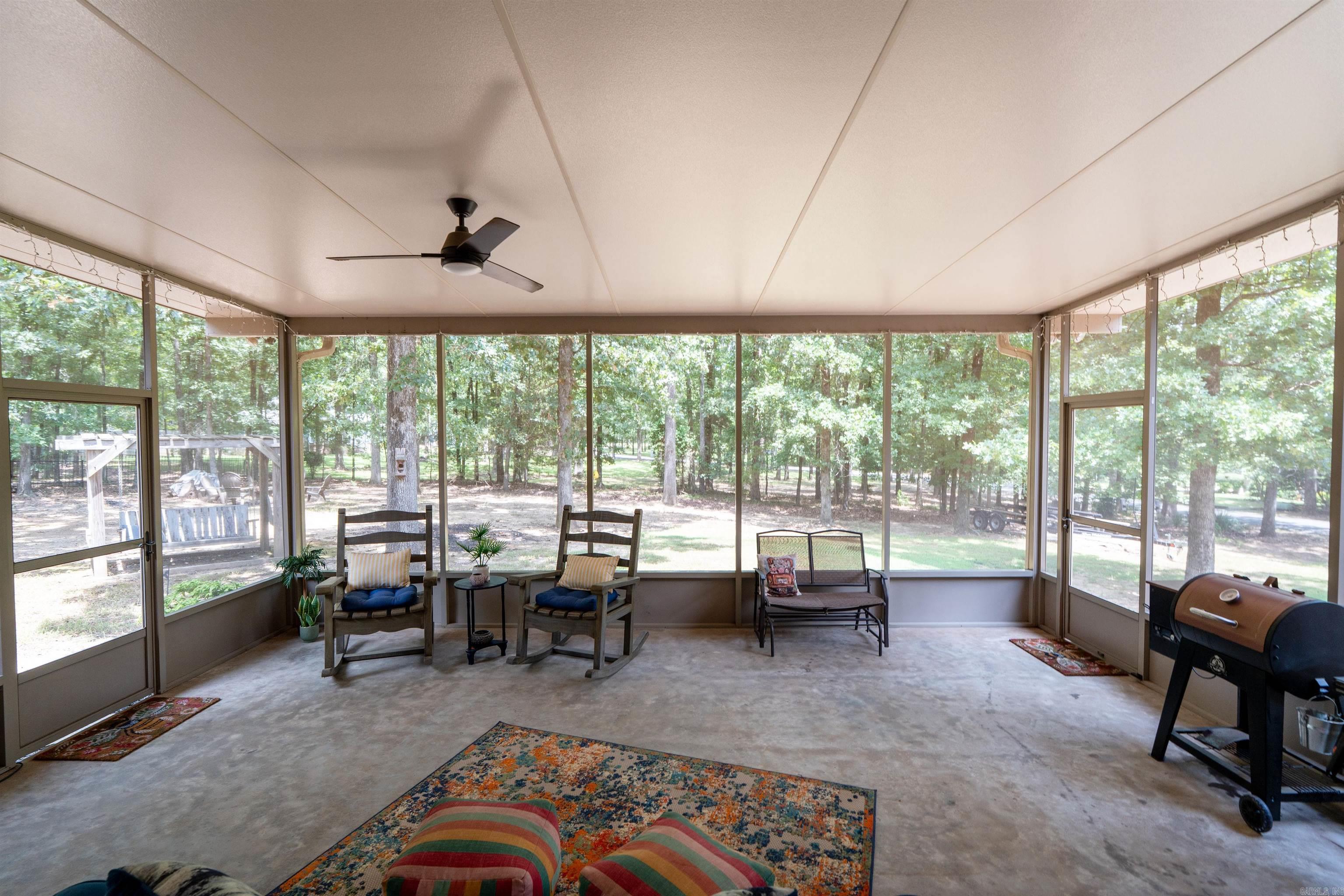 211 Natures Trail Drive Property Photo 34