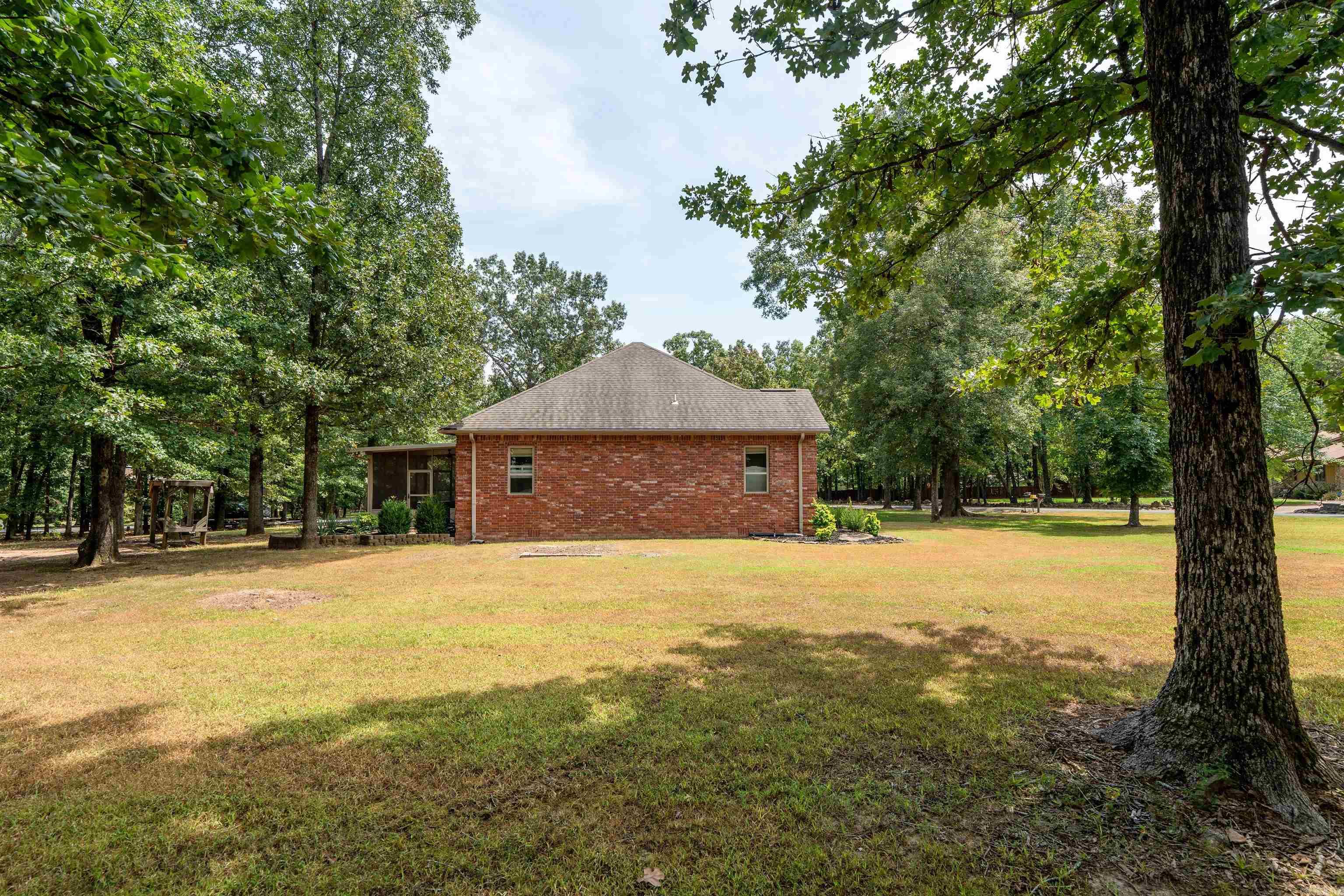 211 Natures Trail Drive Property Photo 38