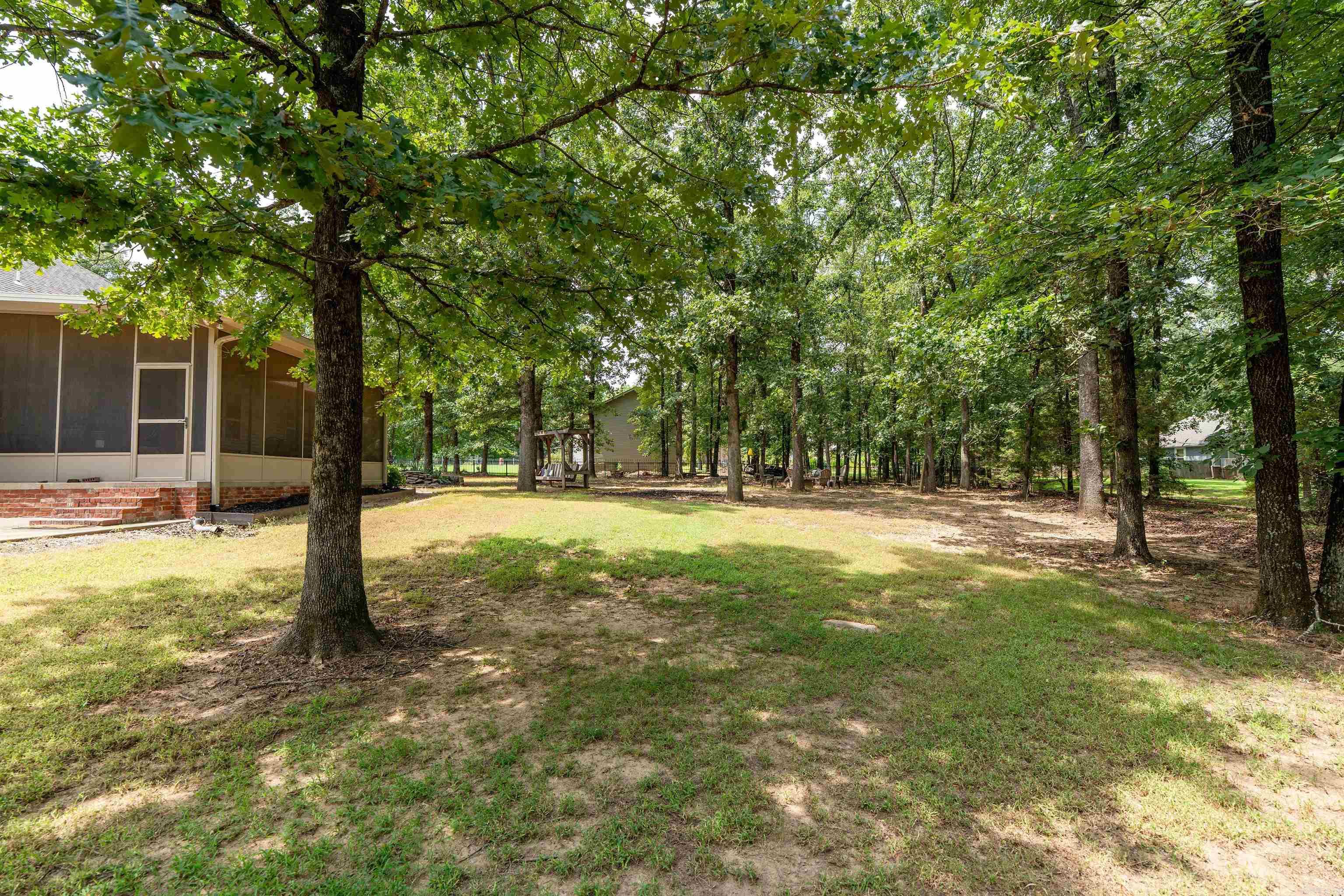 211 Natures Trail Drive Property Photo 41