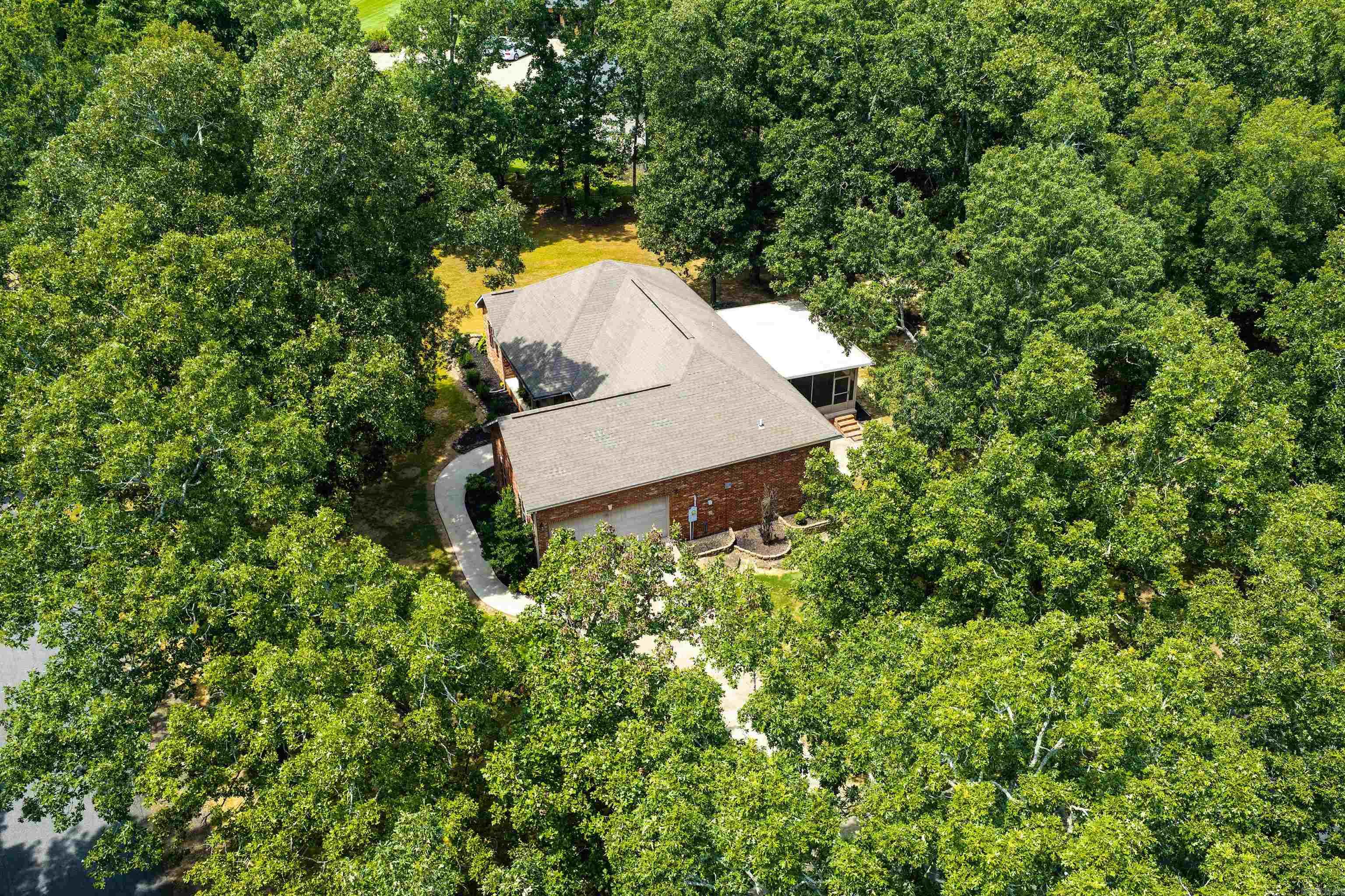 211 Natures Trail Drive Property Photo 42